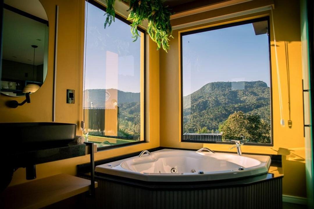 Cabanas Sunset View
