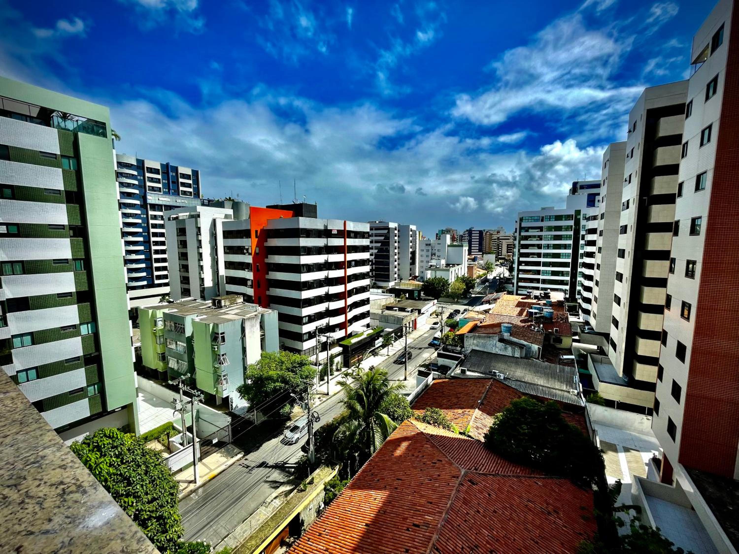 Apartamento Luxo com Piscina em Ponta Verde