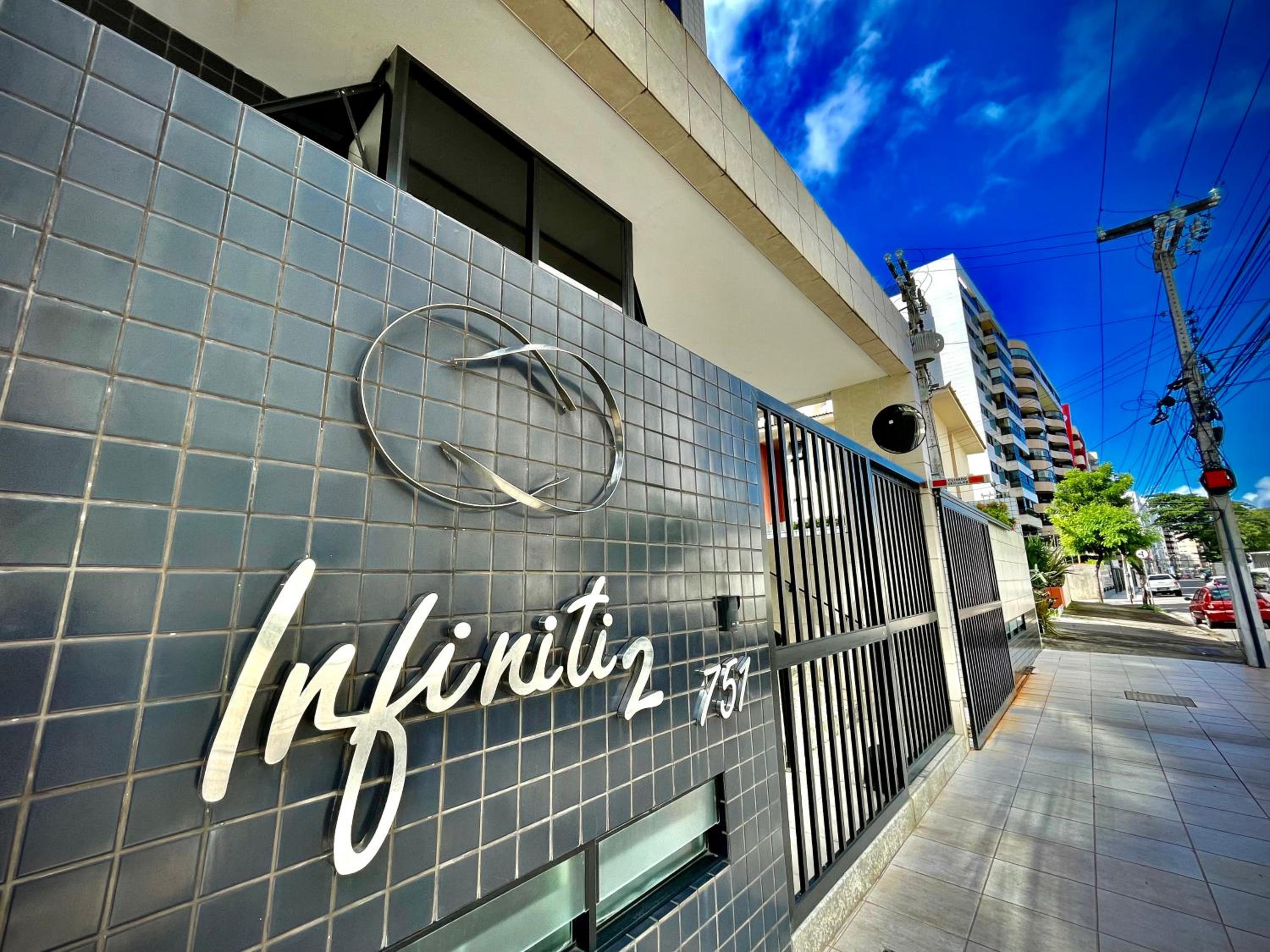 Apartamento Luxo com Piscina em Ponta Verde