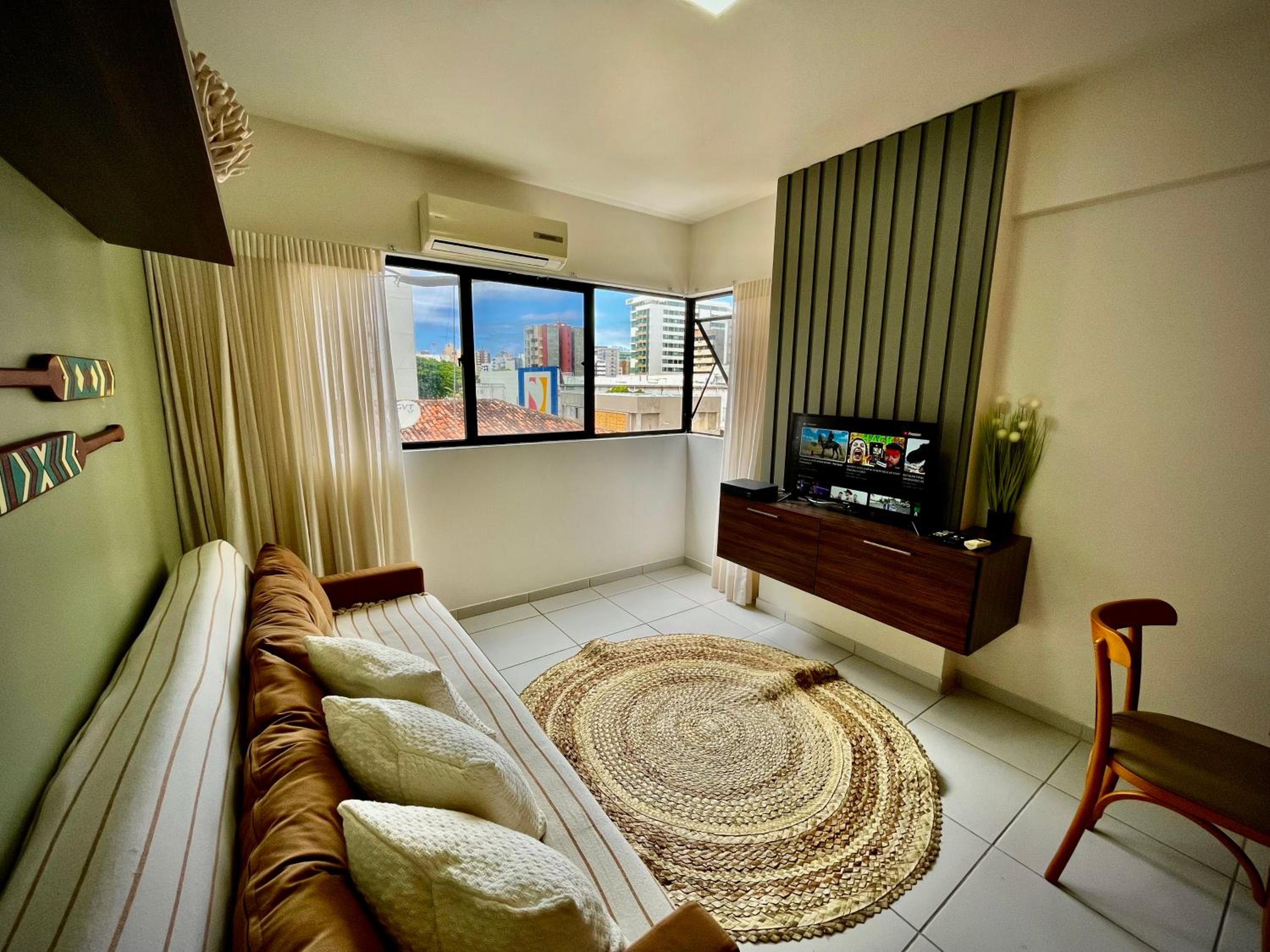 Apartamento Luxo com Piscina em Ponta Verde