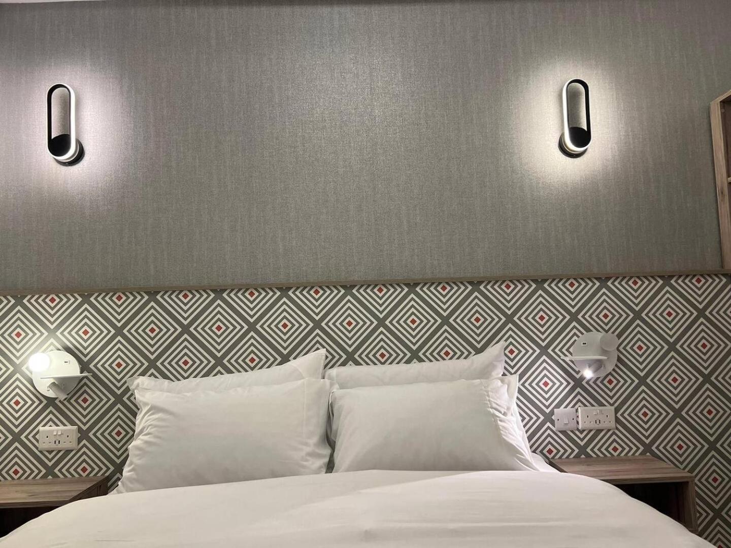 Minerva Suites by Homely photo 4