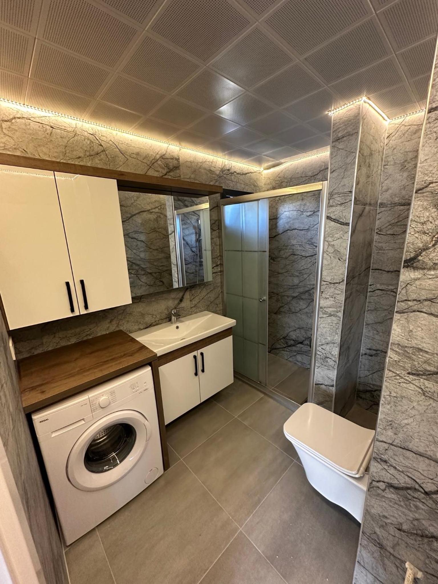 Karaburun Mordoğanda Havuzlu & Bahçeli Lüx Villa view 5