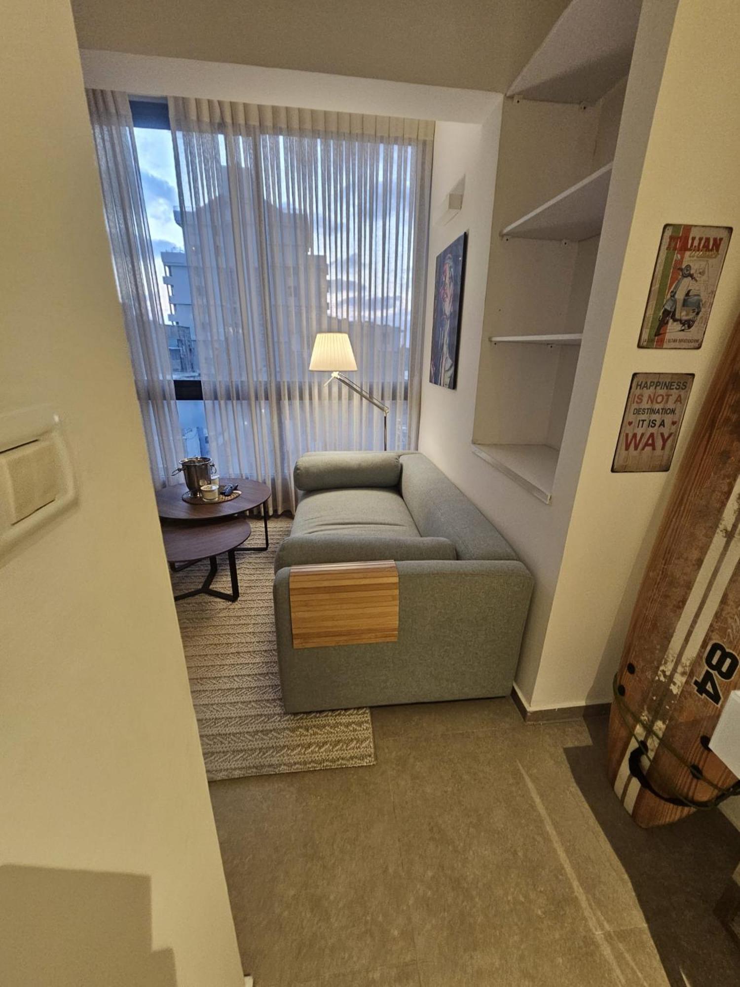 Hayarkon Superior TLV Beach 7B view 3