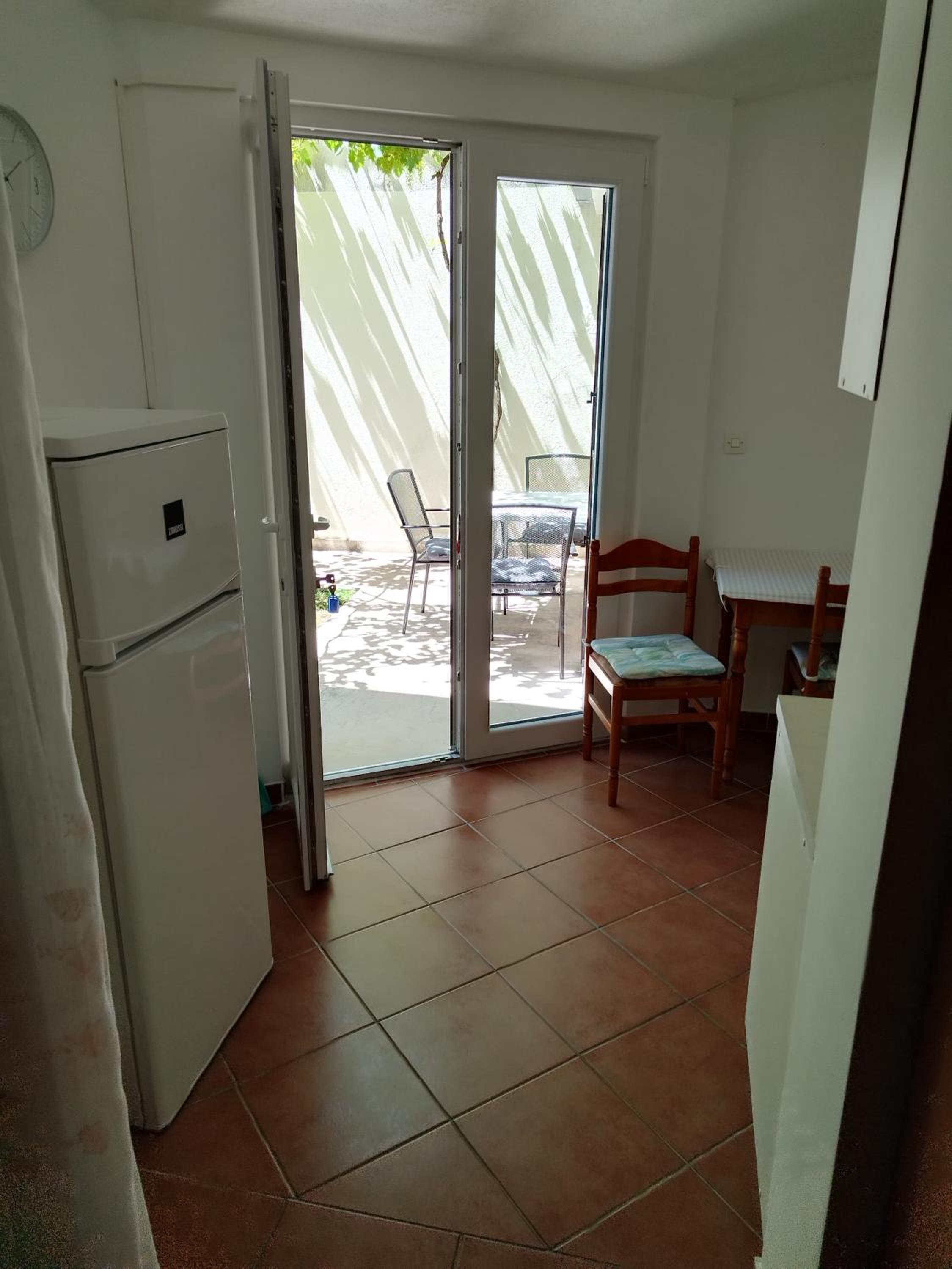 Photo 48