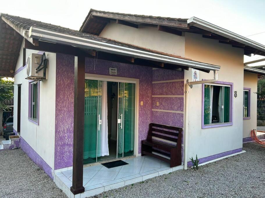 Casa em Brusque, aconchegante com 2 quartos