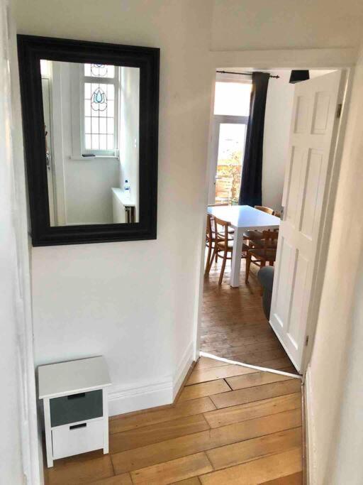 United View! Big House, Prime location, Transport view 4