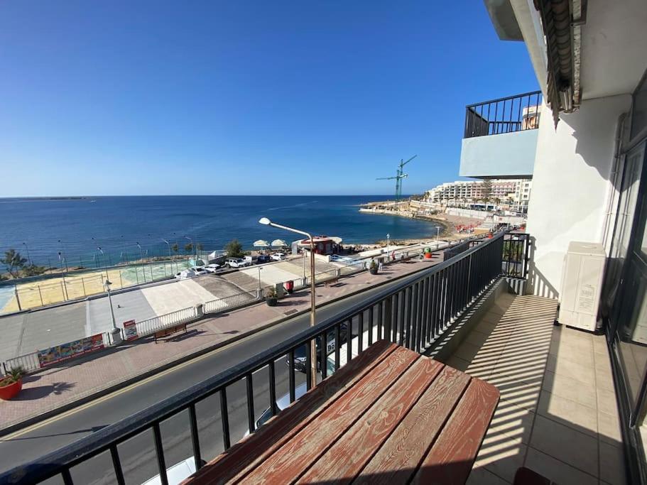 Seafront Apartment by MA Properties photo 2