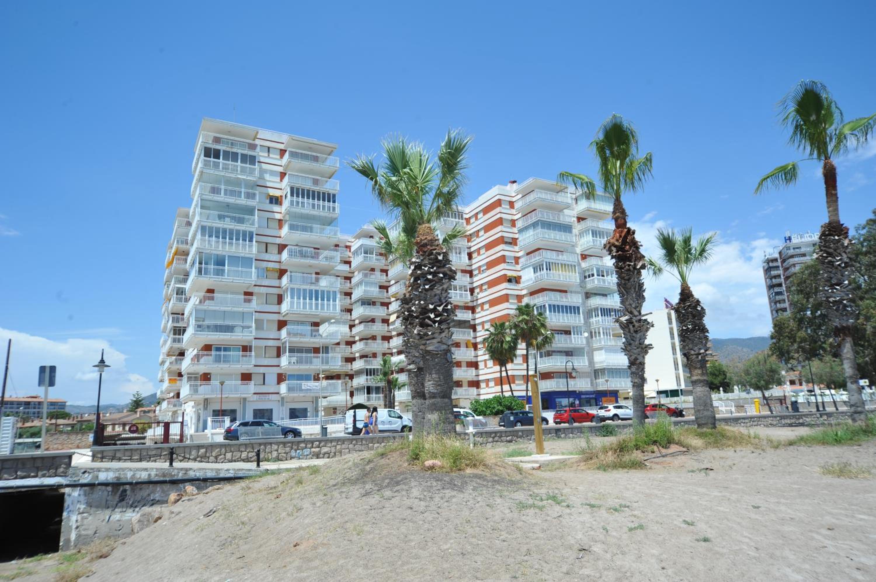 Apartamentos Estoril I - II Orangecosta