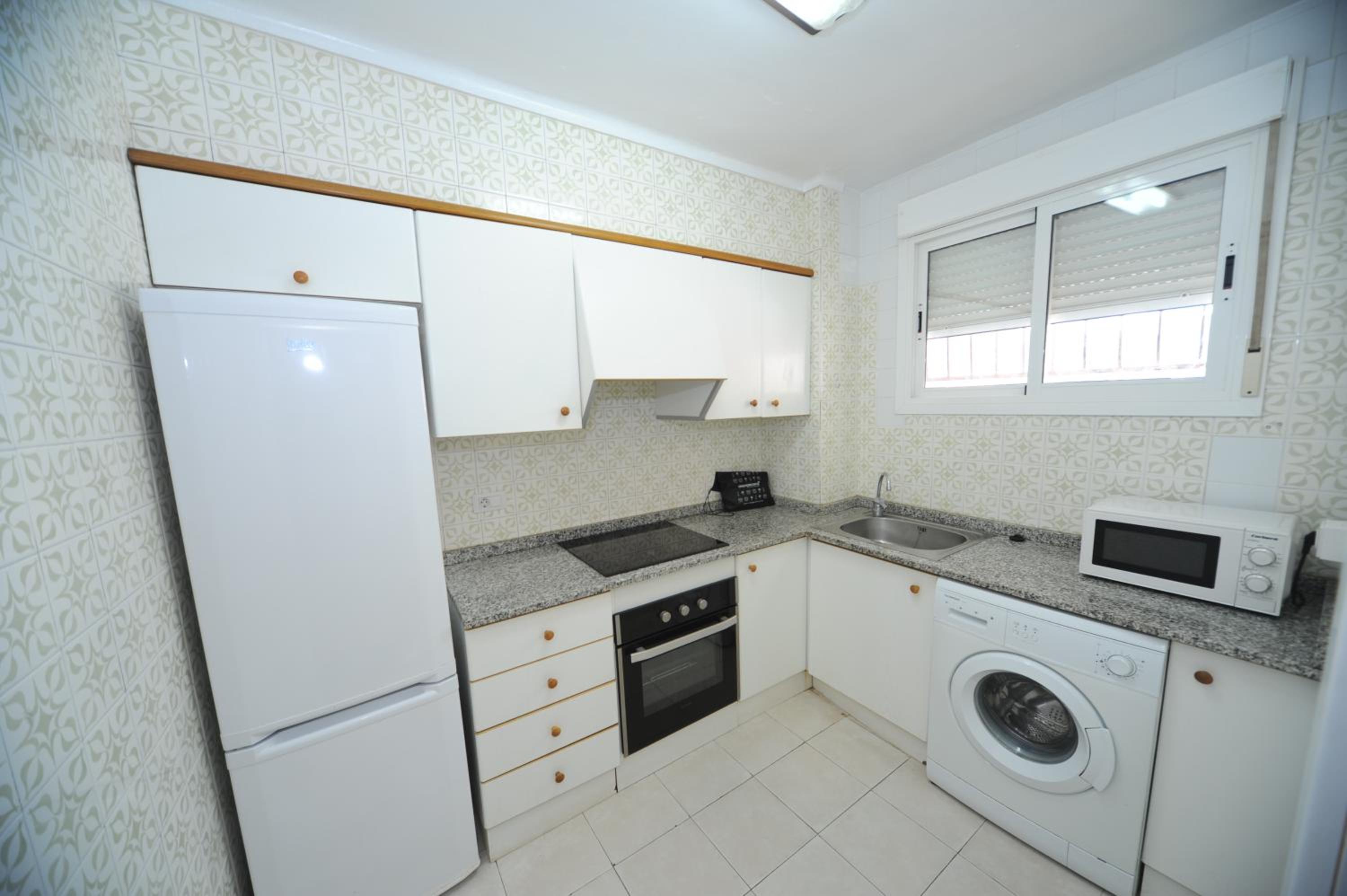 Apartamentos Estoril I - II Orangecosta