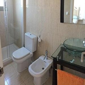 DUPLEX con JARDÍN, TERRAZA Y PISCINA photo 3