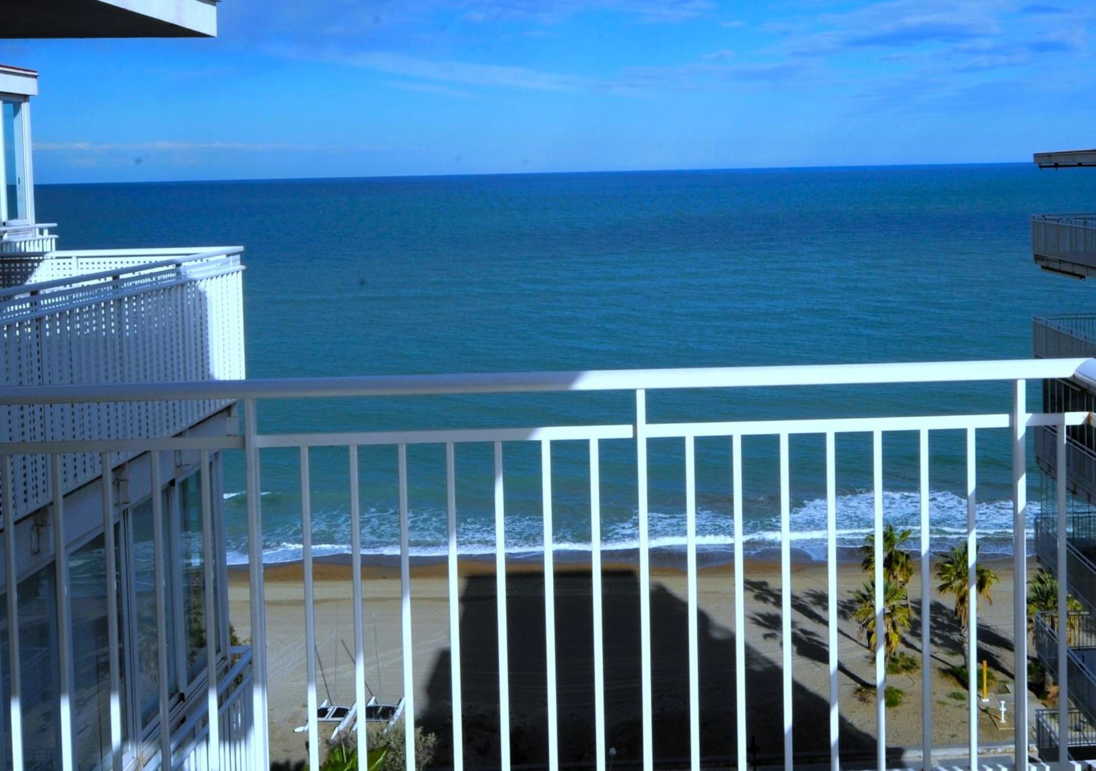 Apartamentos Estoril I - II Orangecosta