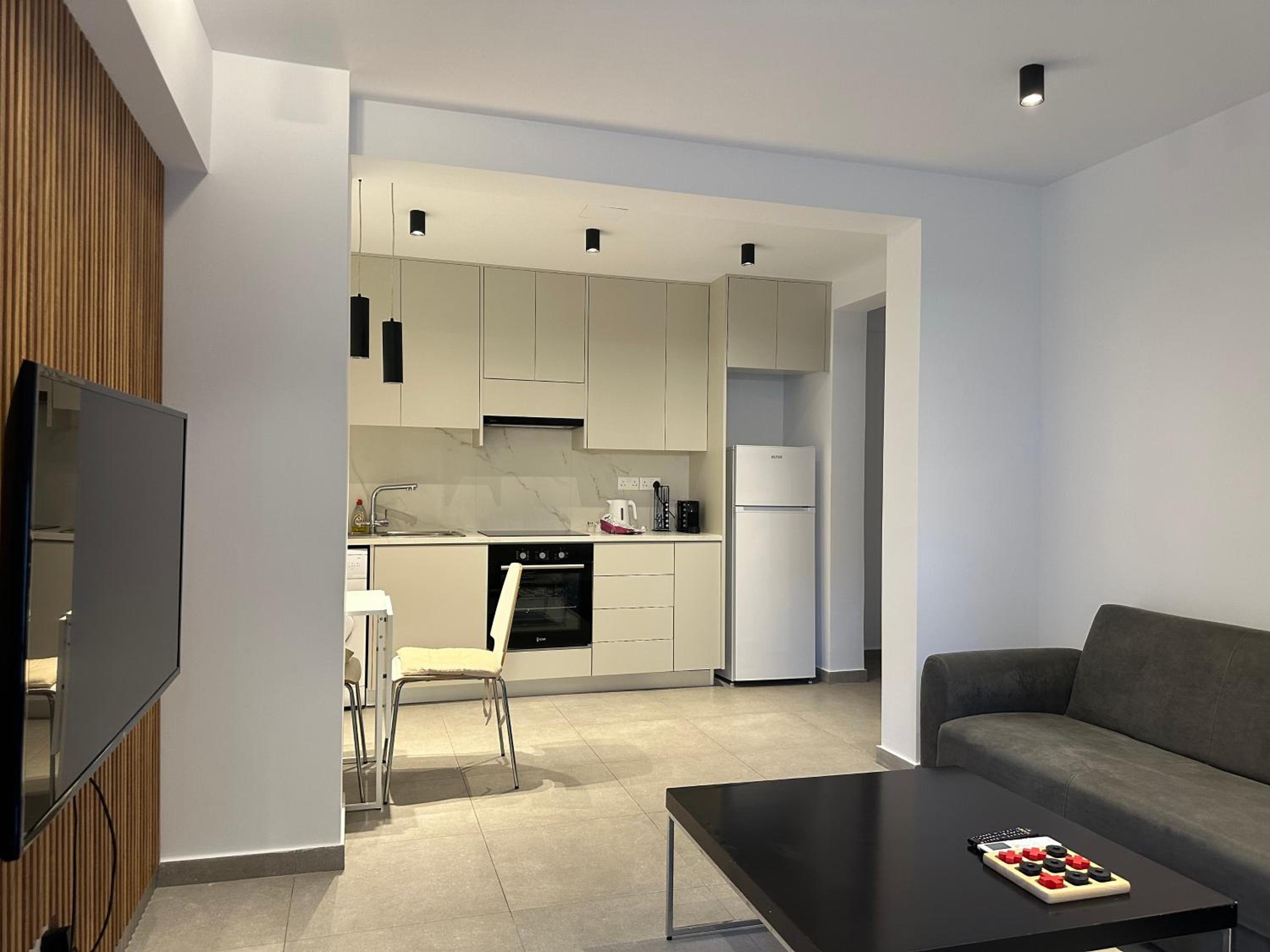 Royal Sunset Studios & Apartments view 2