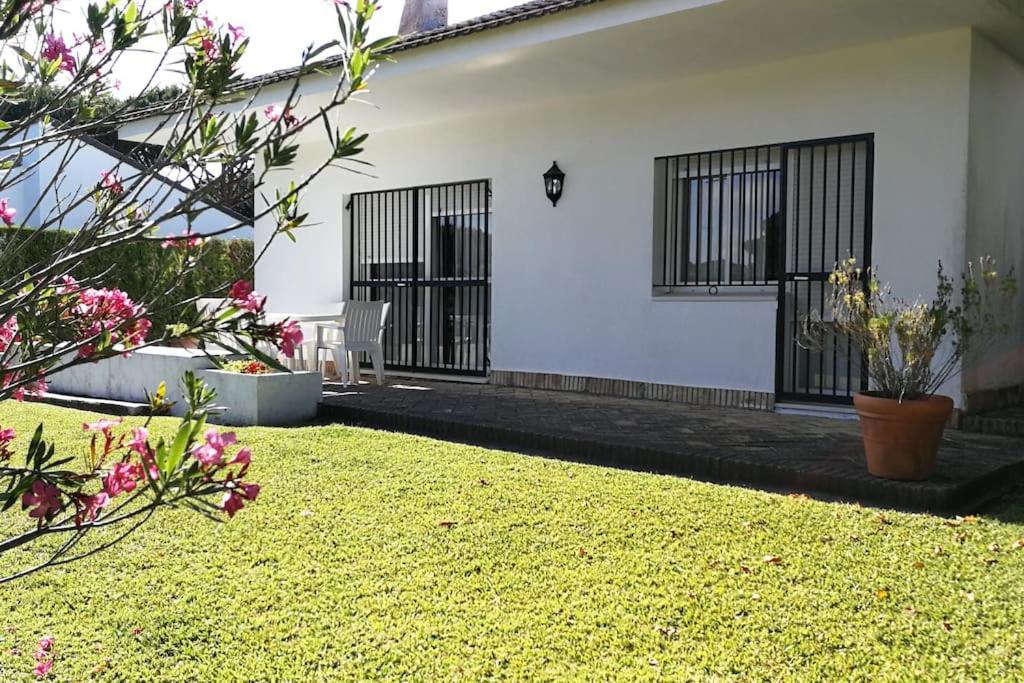 Chalet en Roche con piscina, aire acondicionado y wifi view 5