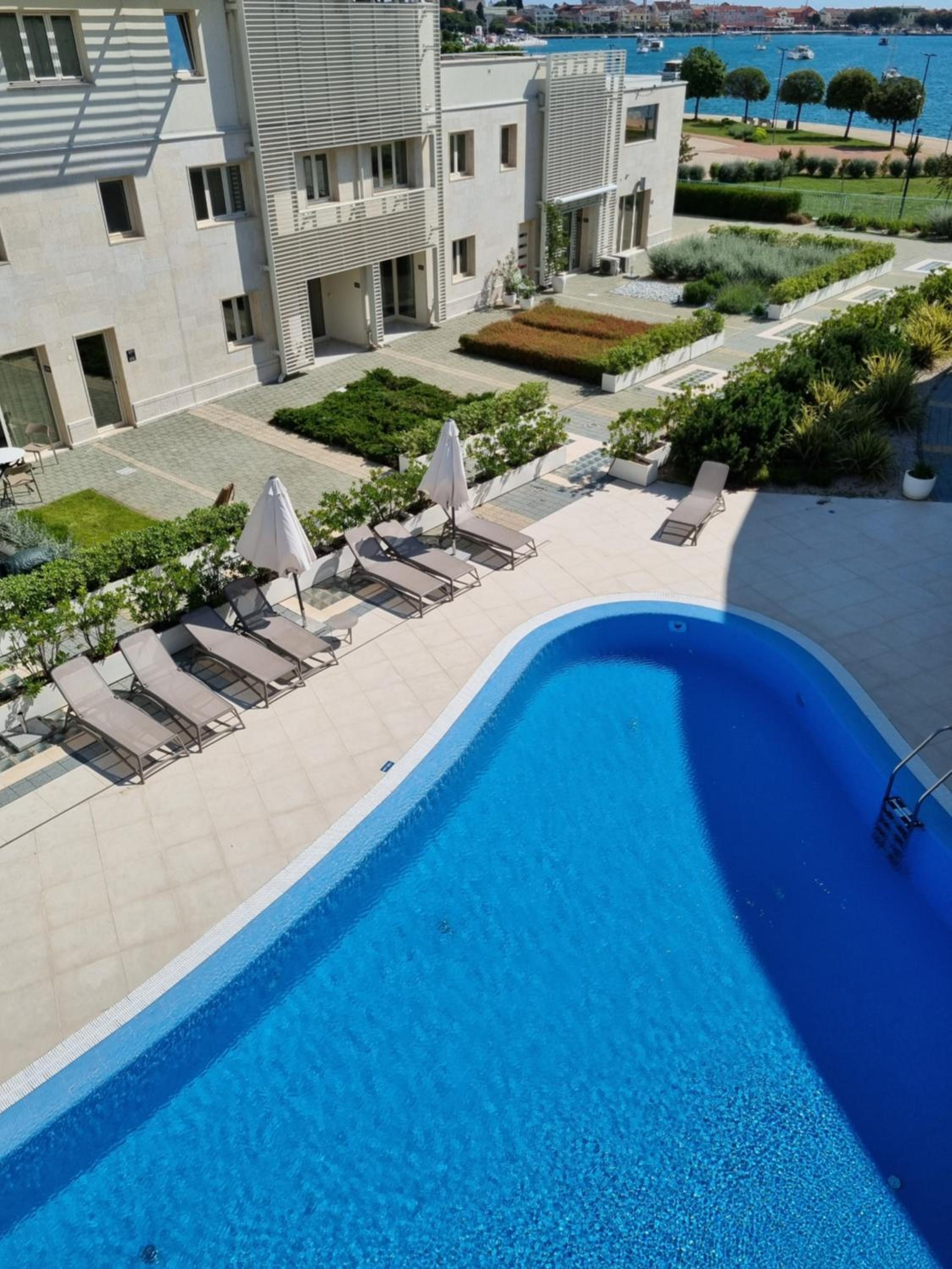 LUX SEAVIEW Suite view 4