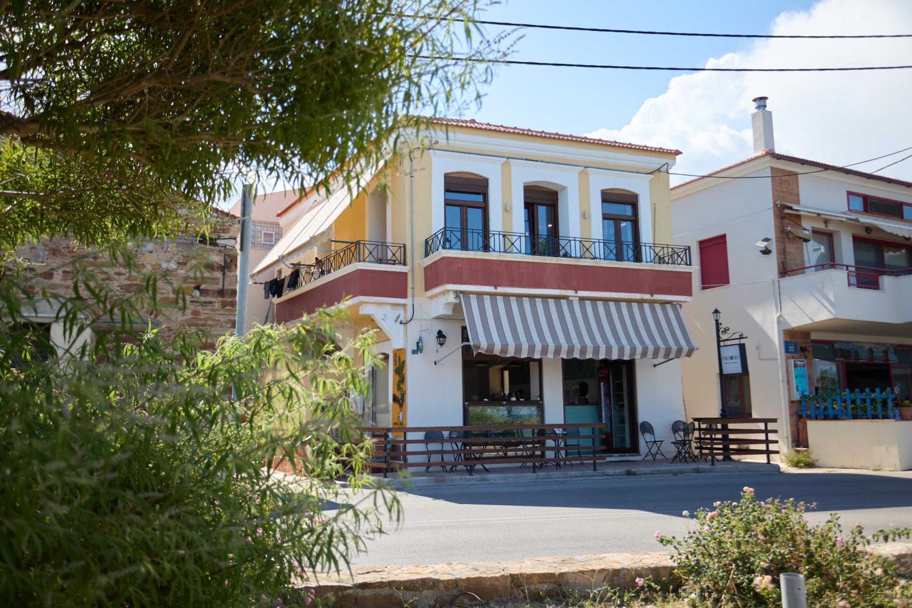 Windmills Apartments Chios
