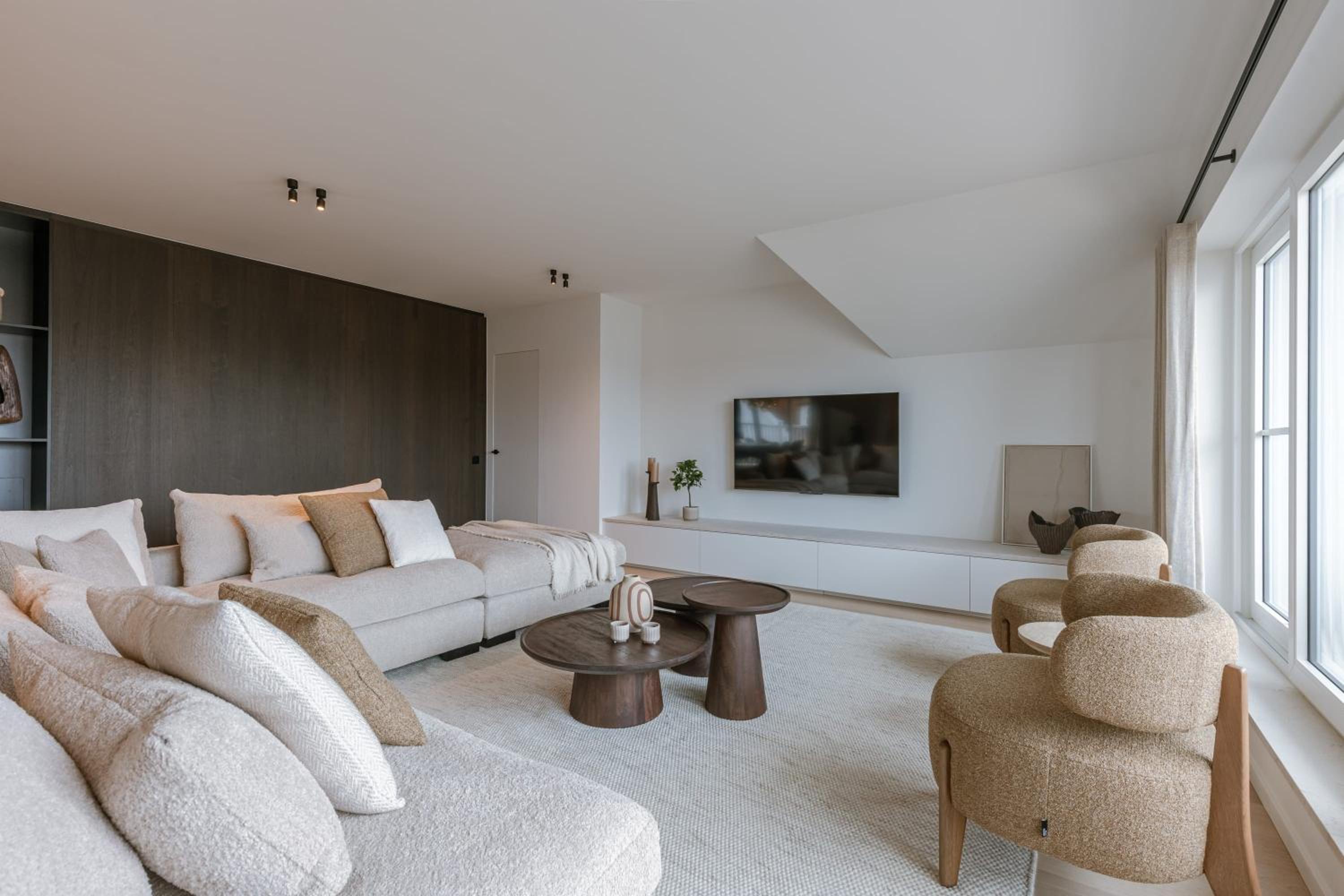 Luxury design penthouse with 4 bedrooms at the port of Nieuwpoort