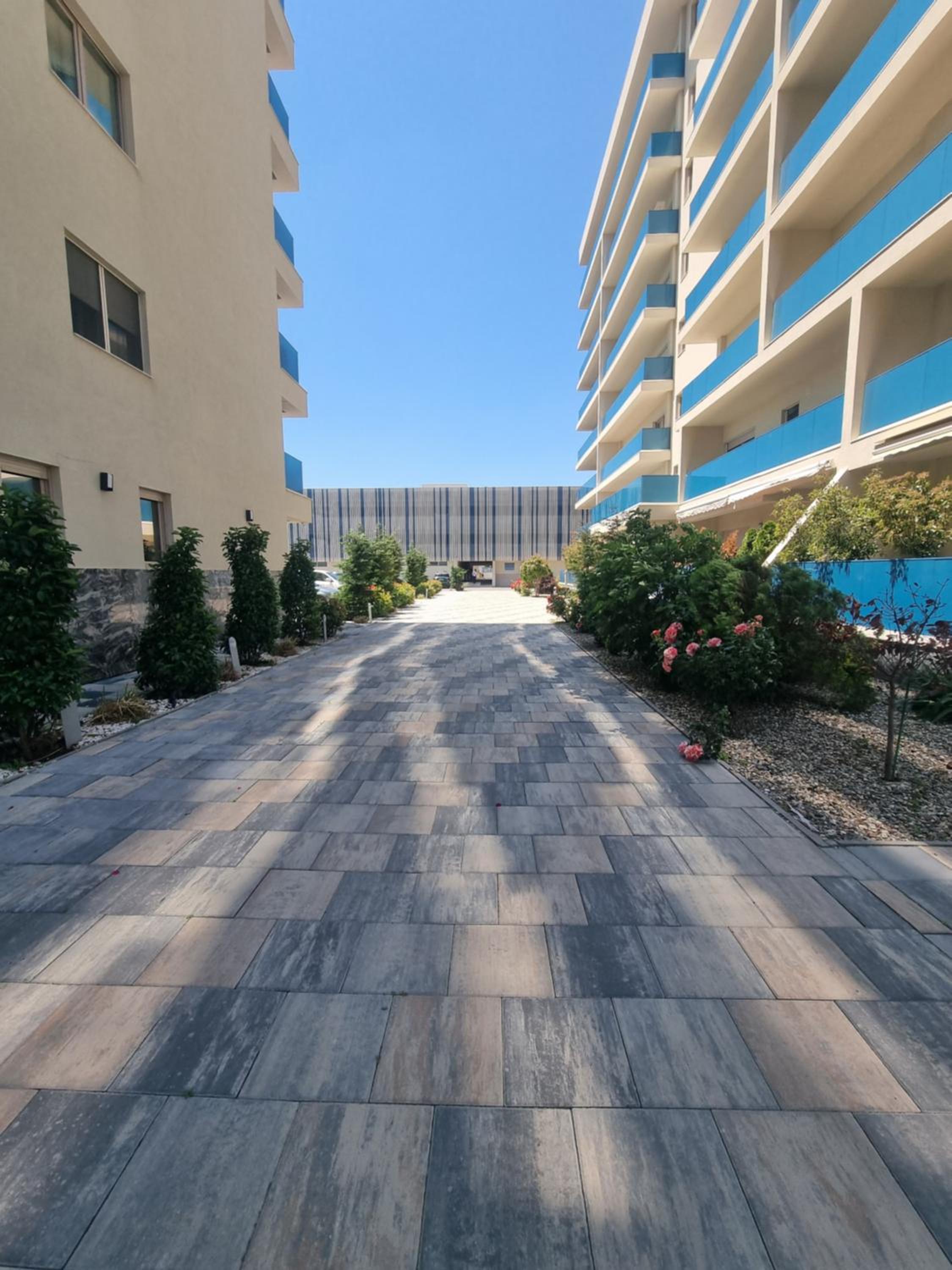 Marina Surf Residence