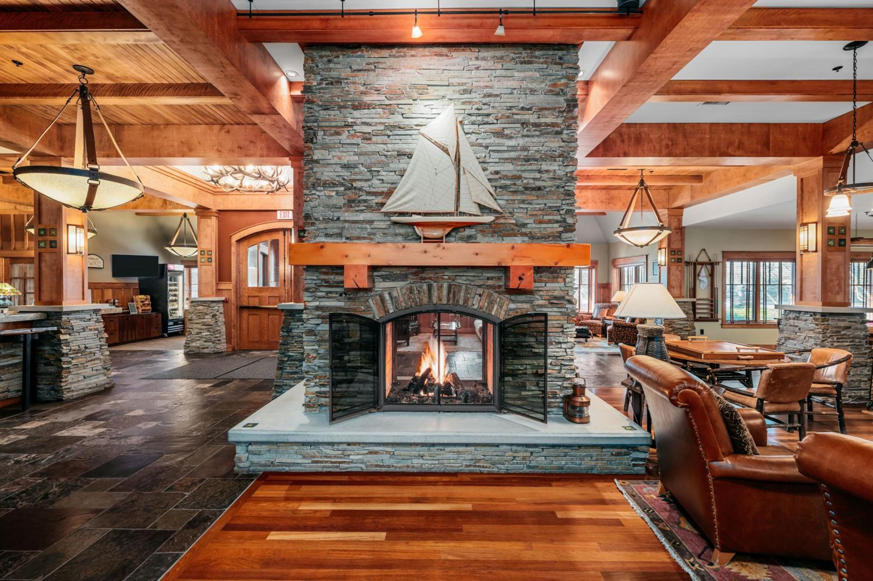 Tamarack Lodge