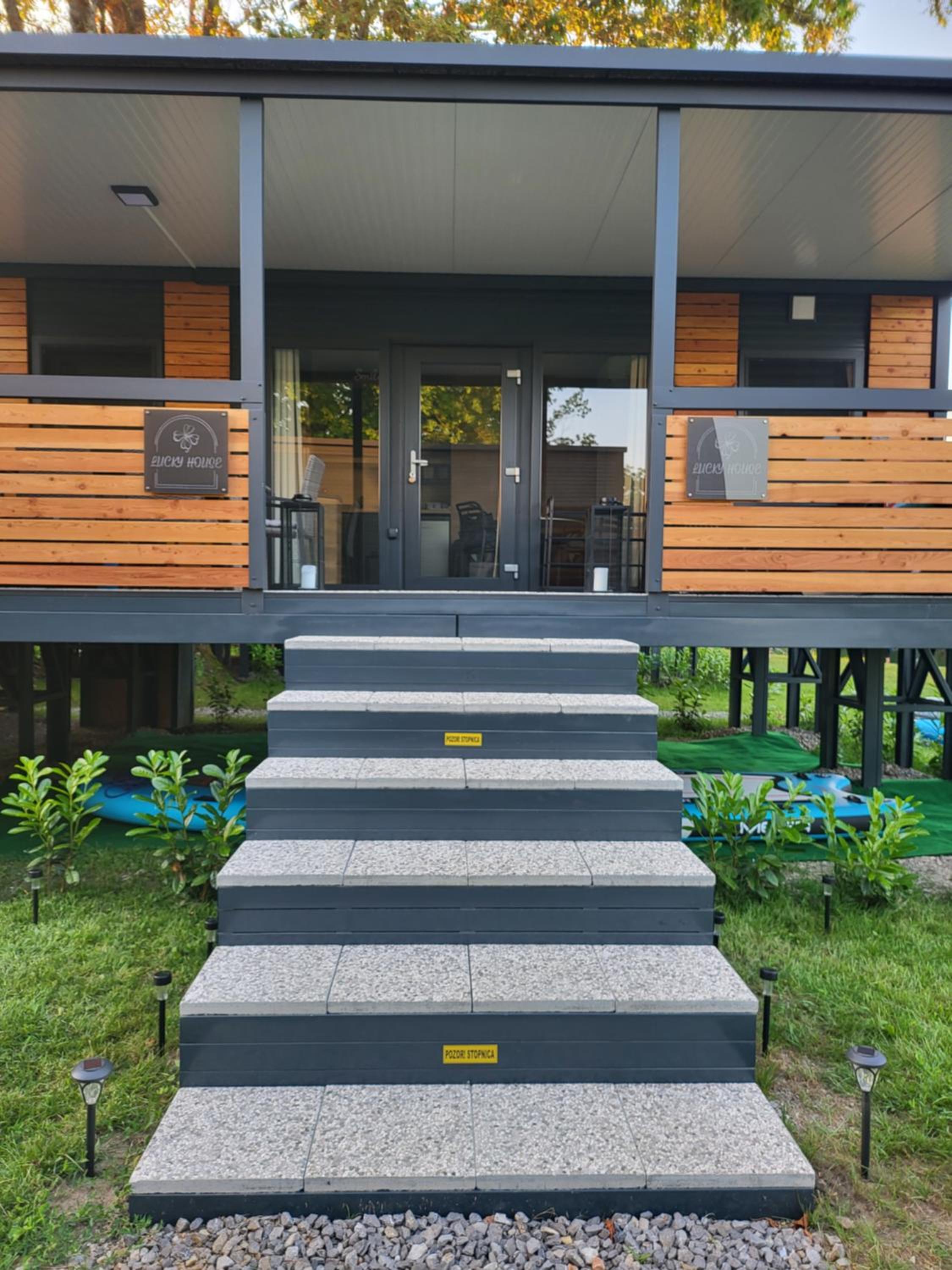 Glamping Lucky House