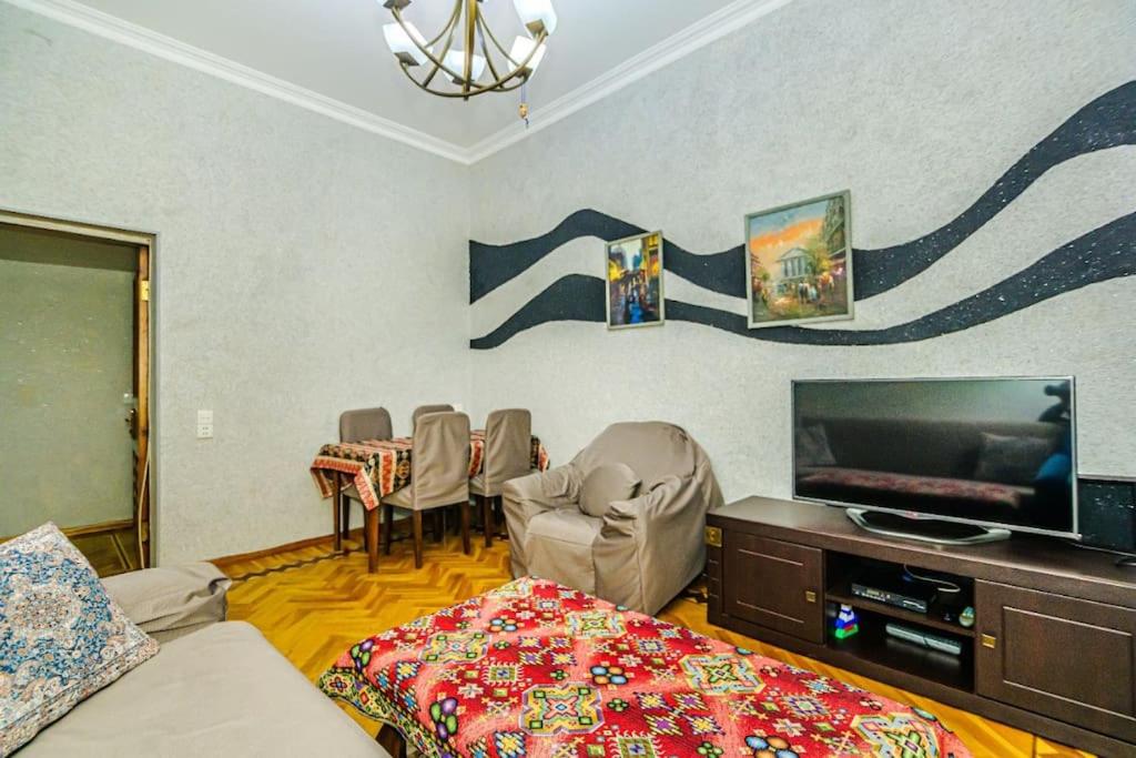 Targovu 3 Room