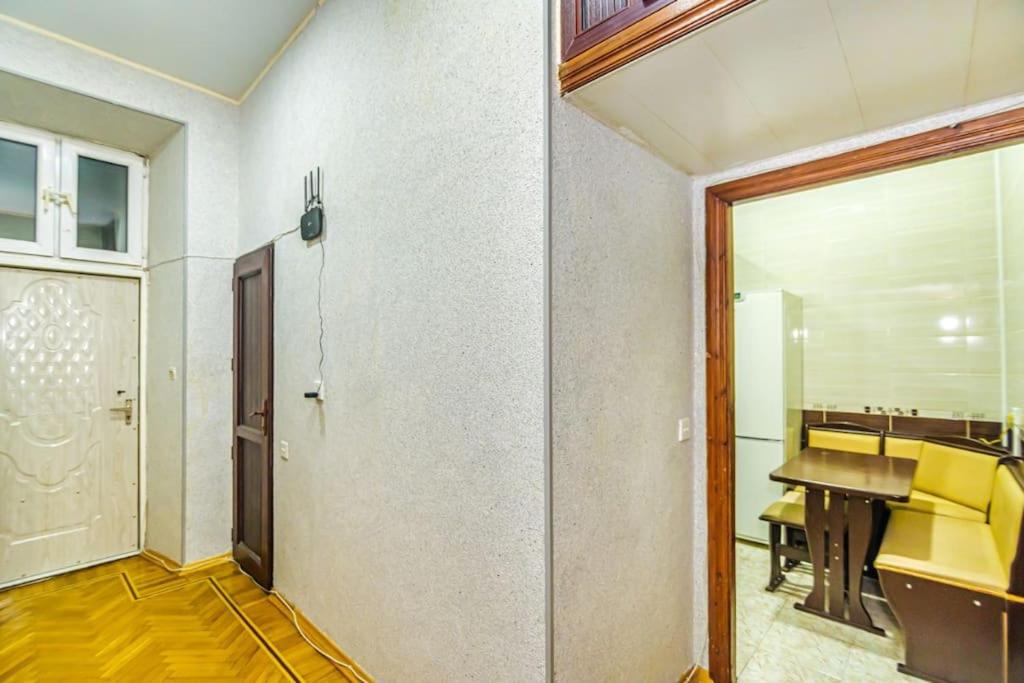 Targovu 3 Room
