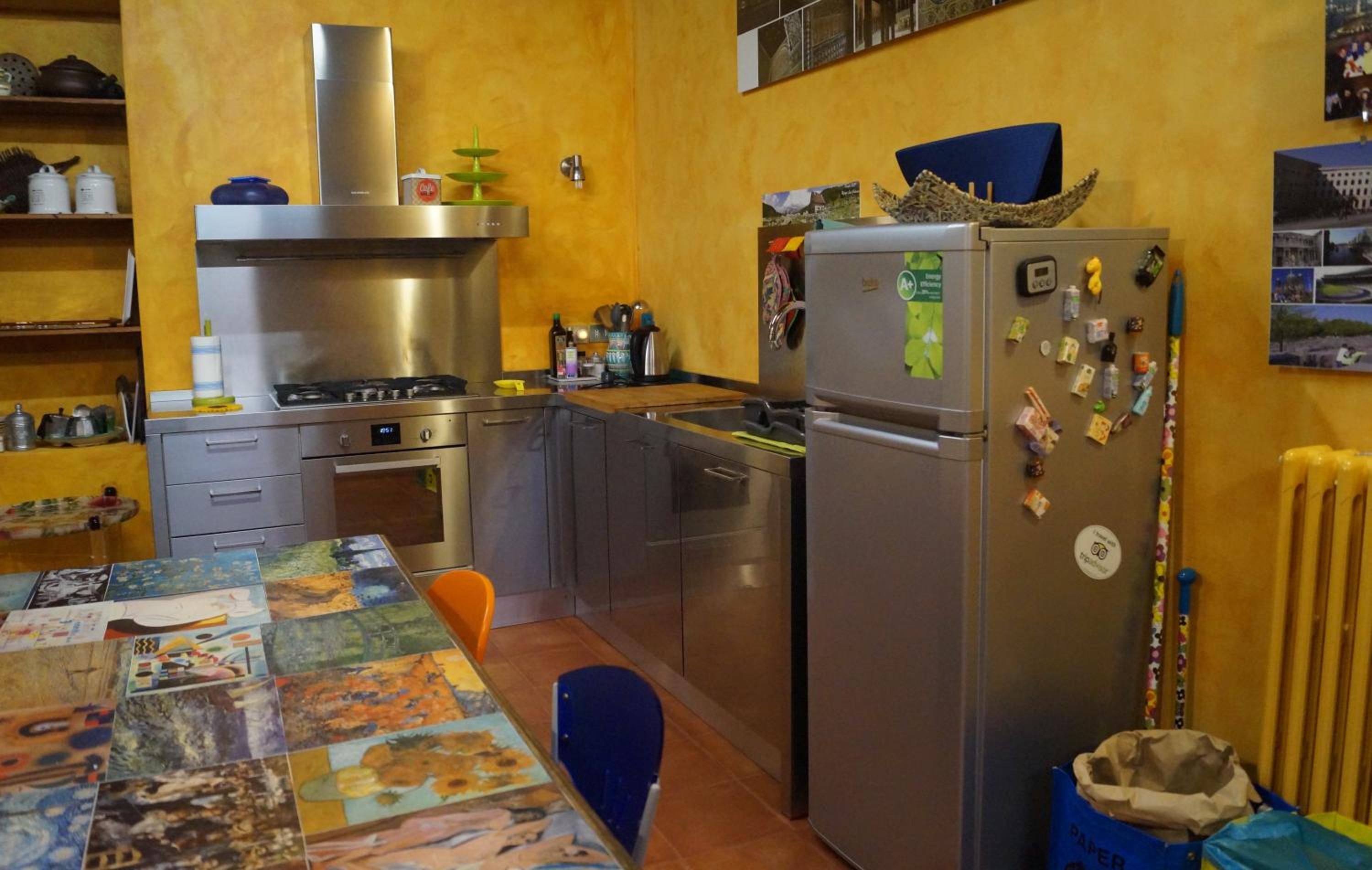 Casa il Girasole con piscina nelle Marche