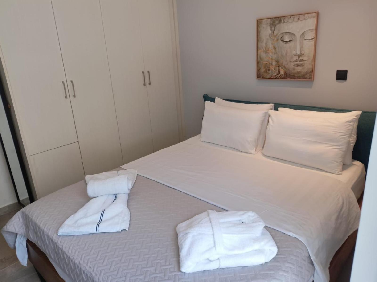 George luxury living