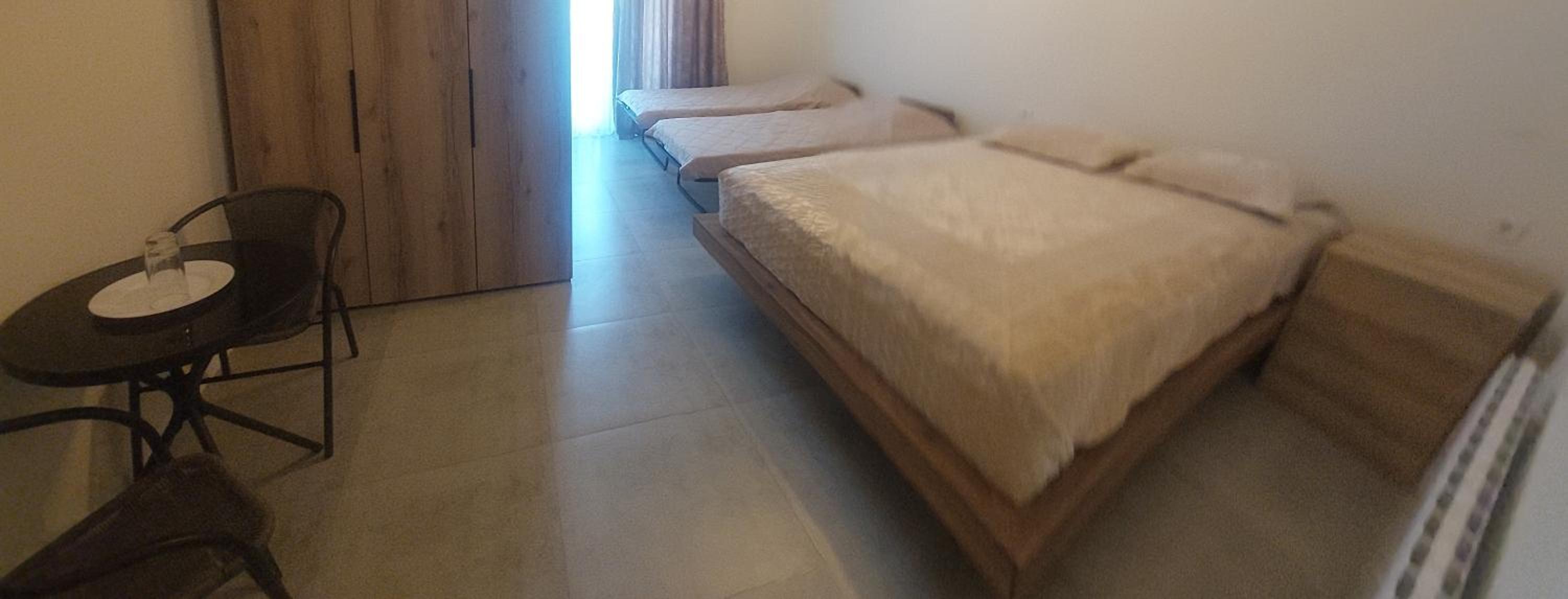 Hotel Barbare
