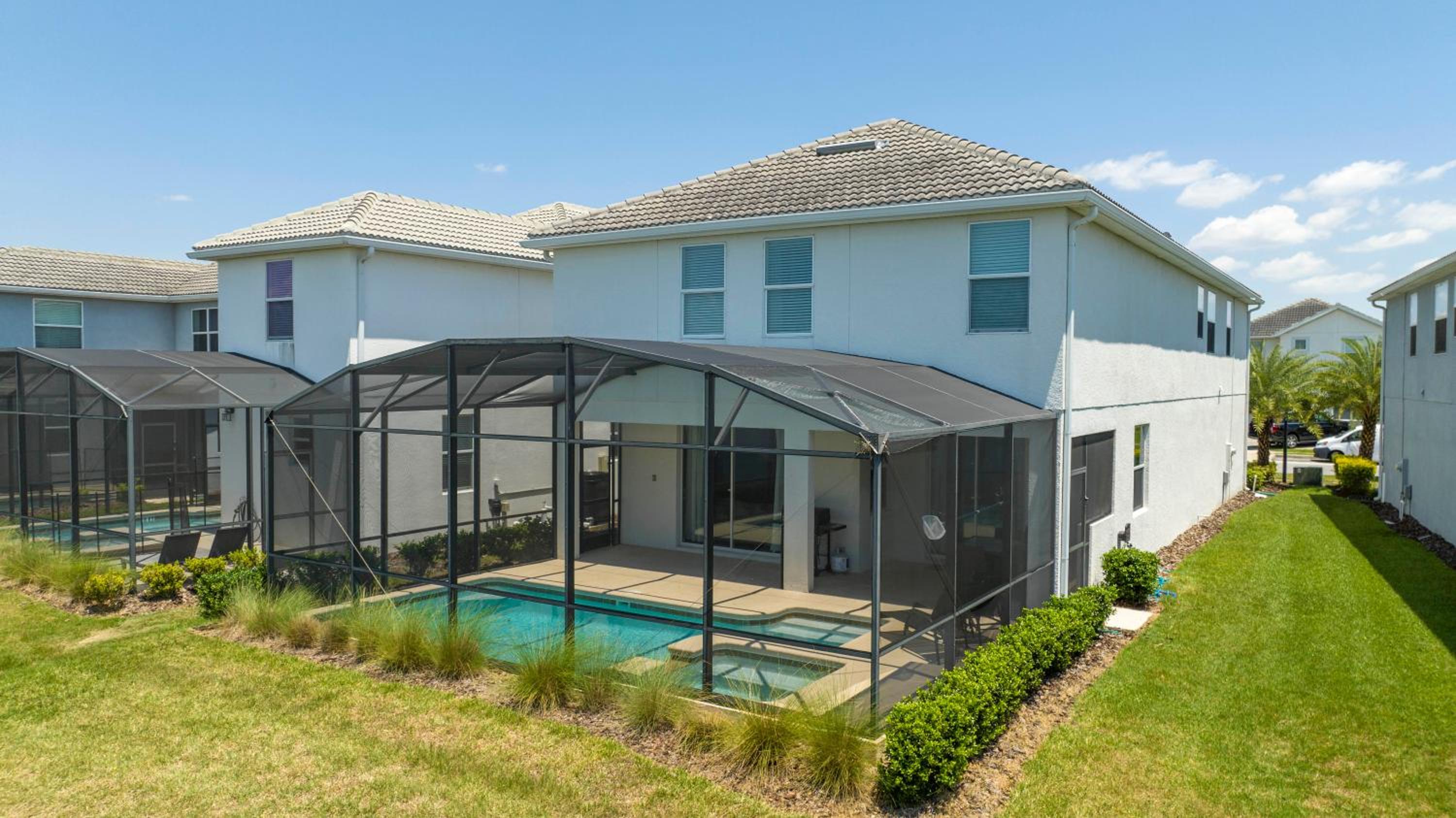 Premium 6BR home w/Pool-BBQ just 10min to Disney view 4