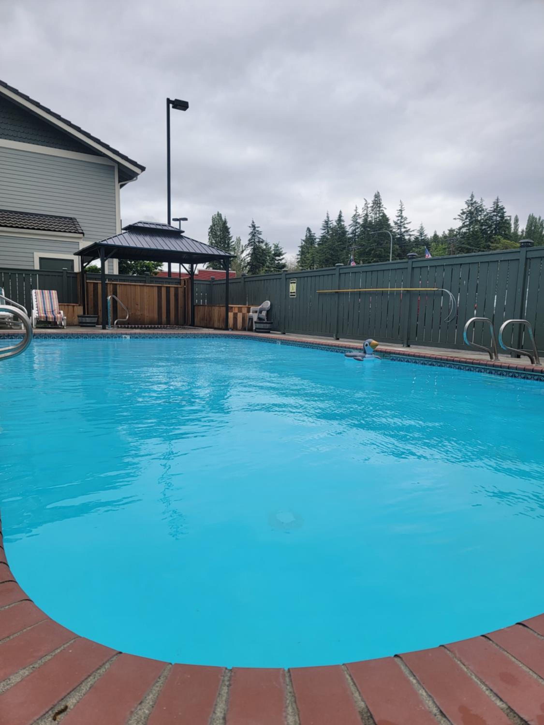 Fidalgo Country Inn view 2