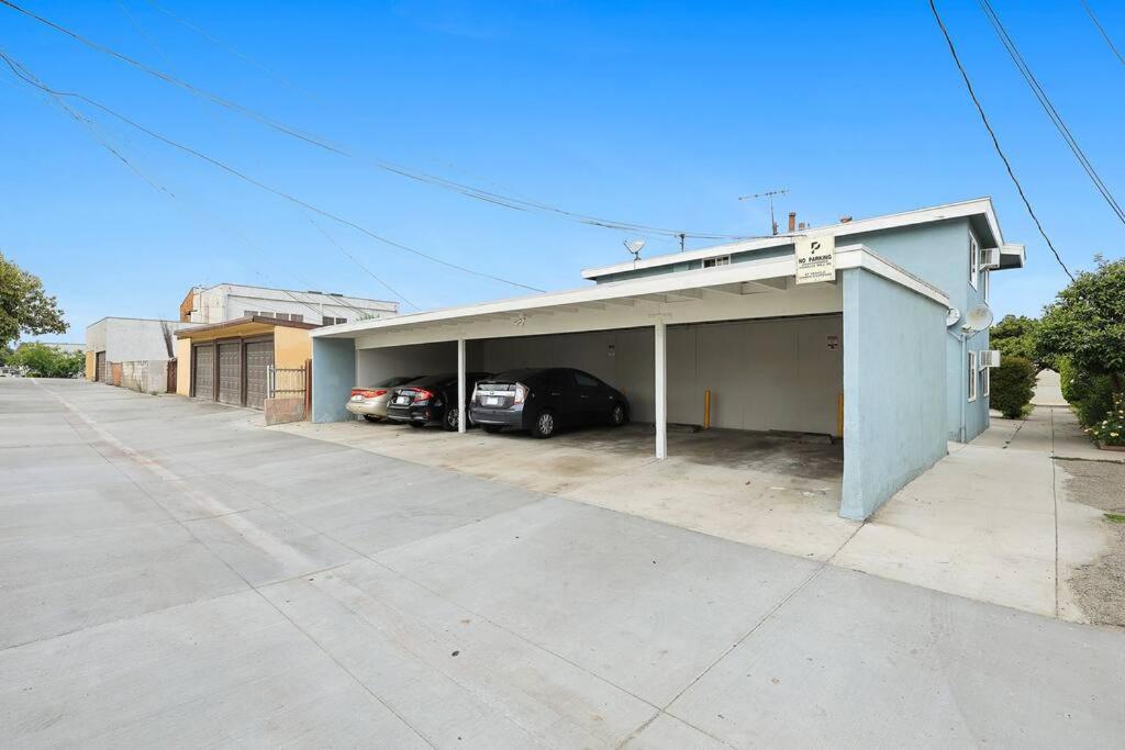 Cozy Hideaway Close To Downtown LA - Property Image 6
