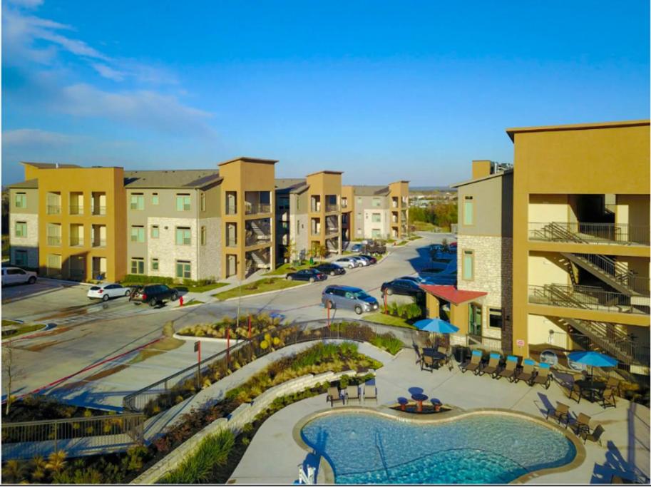 Modern Austin 2BR 2B Apt with Pool Parking & WIFI