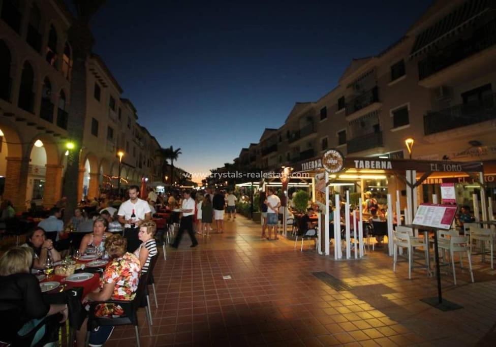 Casa Naranja