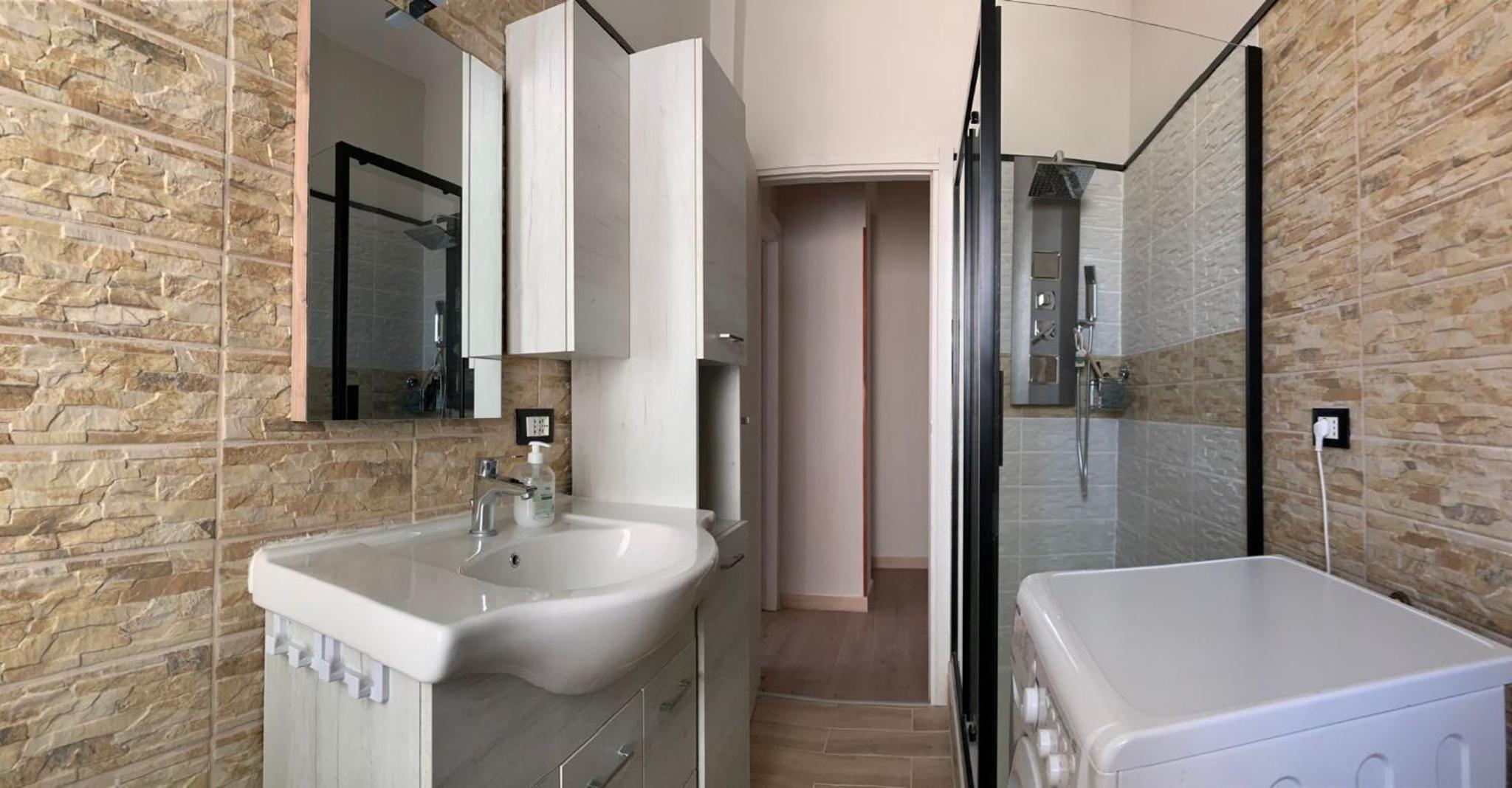 Suite Gaulli view 2