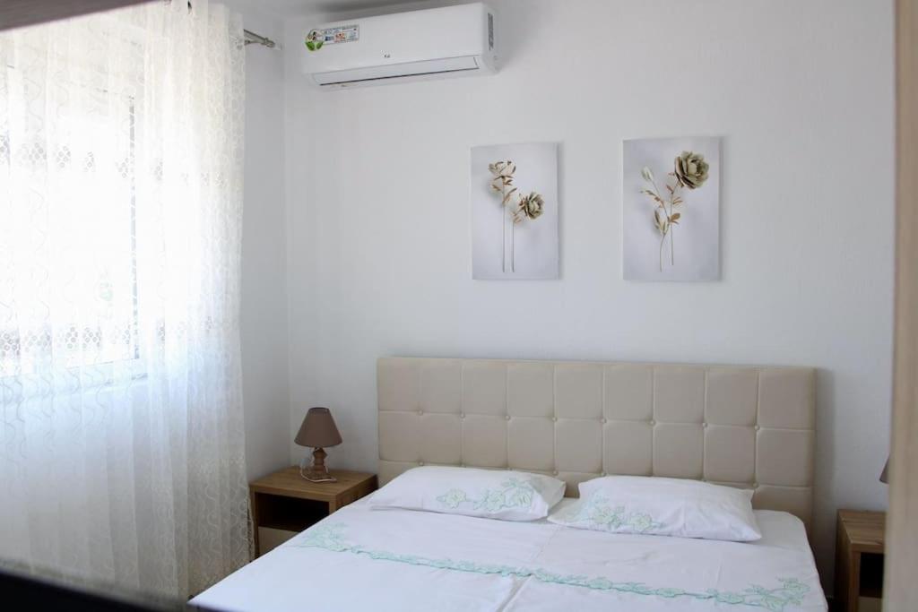 Penthouse 1-Bedroom Open Layout photo 5