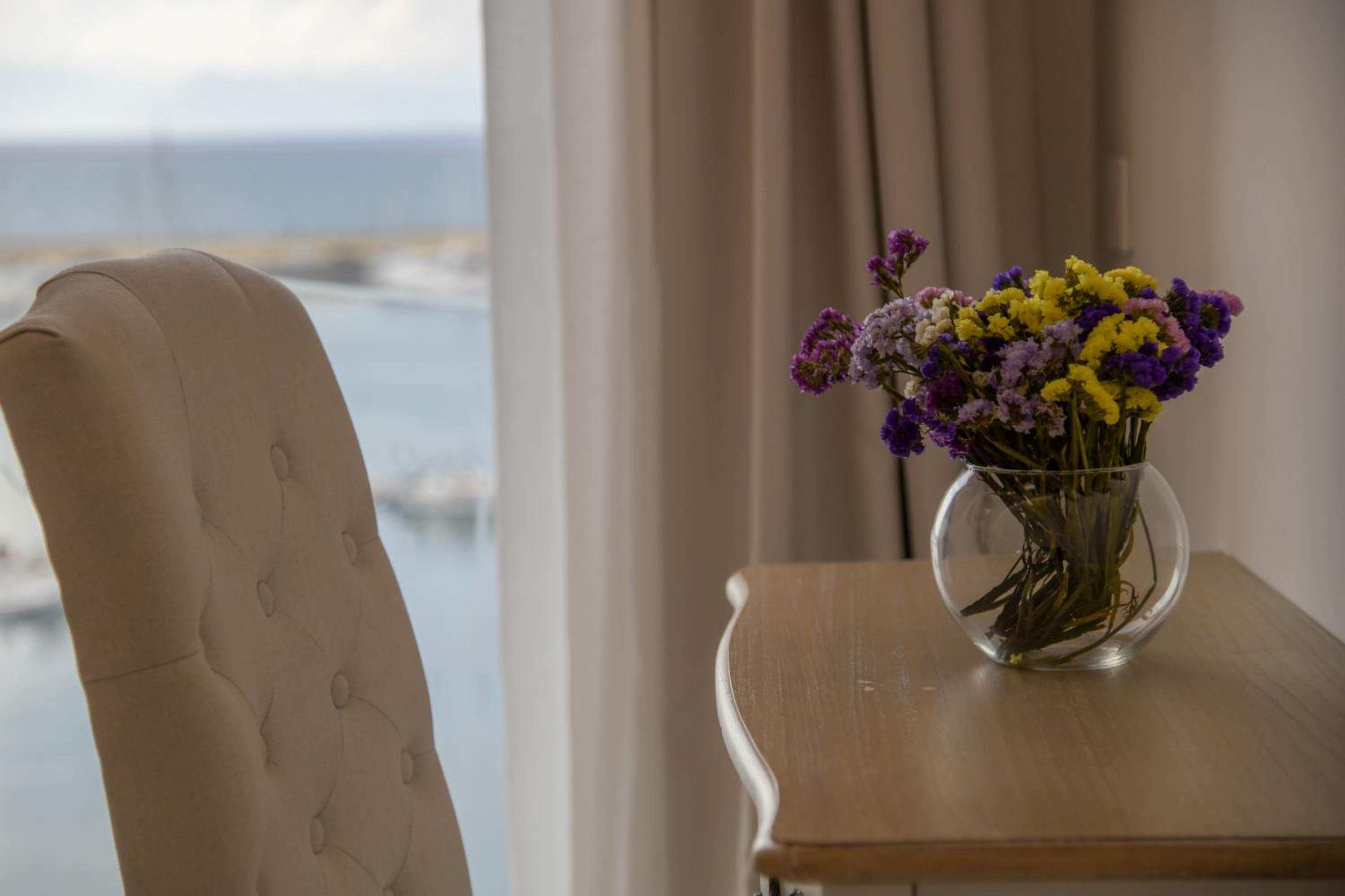 Donna Adriana Rooms
