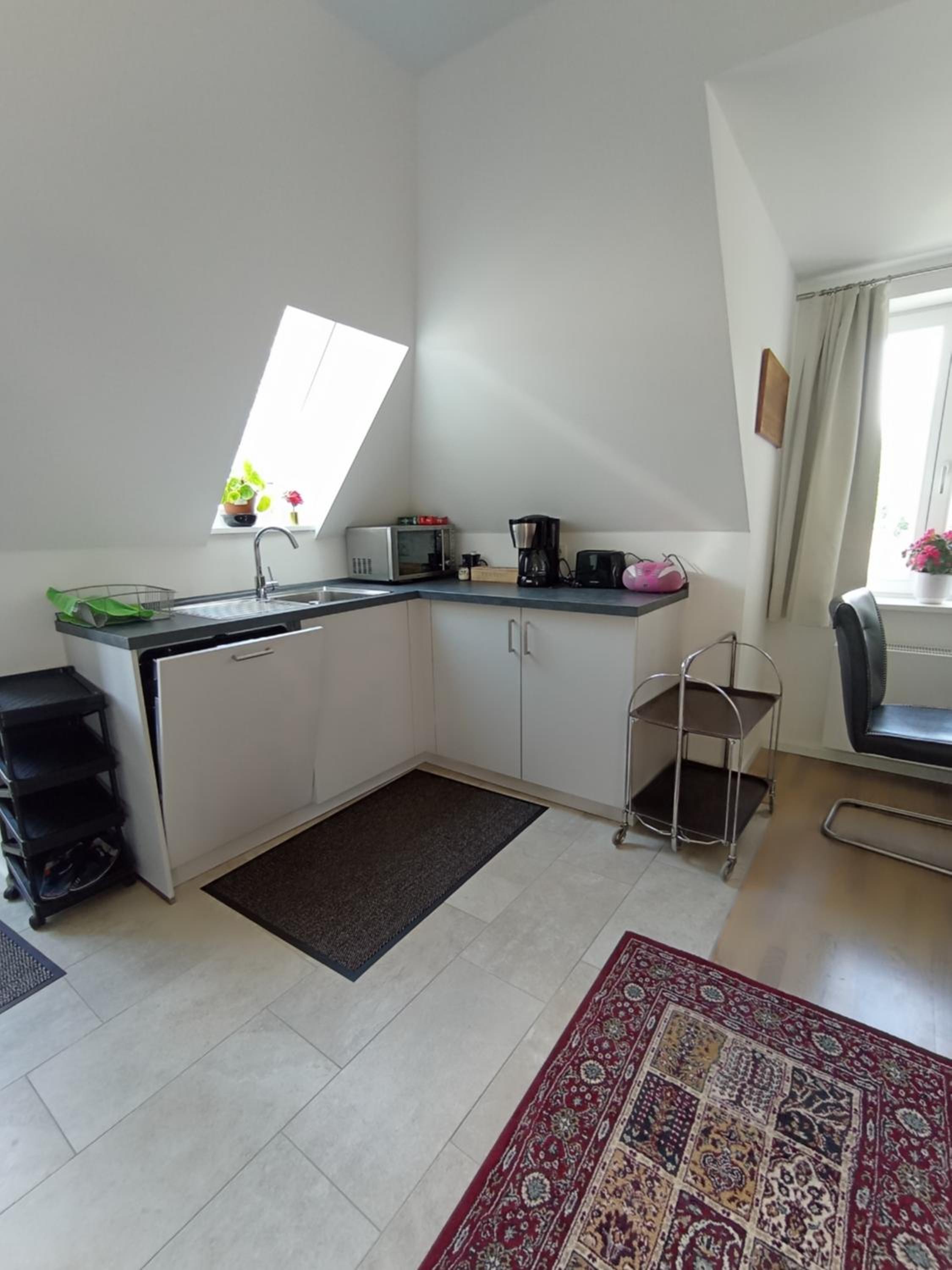 Peaceful Apartment-3 Zi, Loggia & Garden in Blankenese