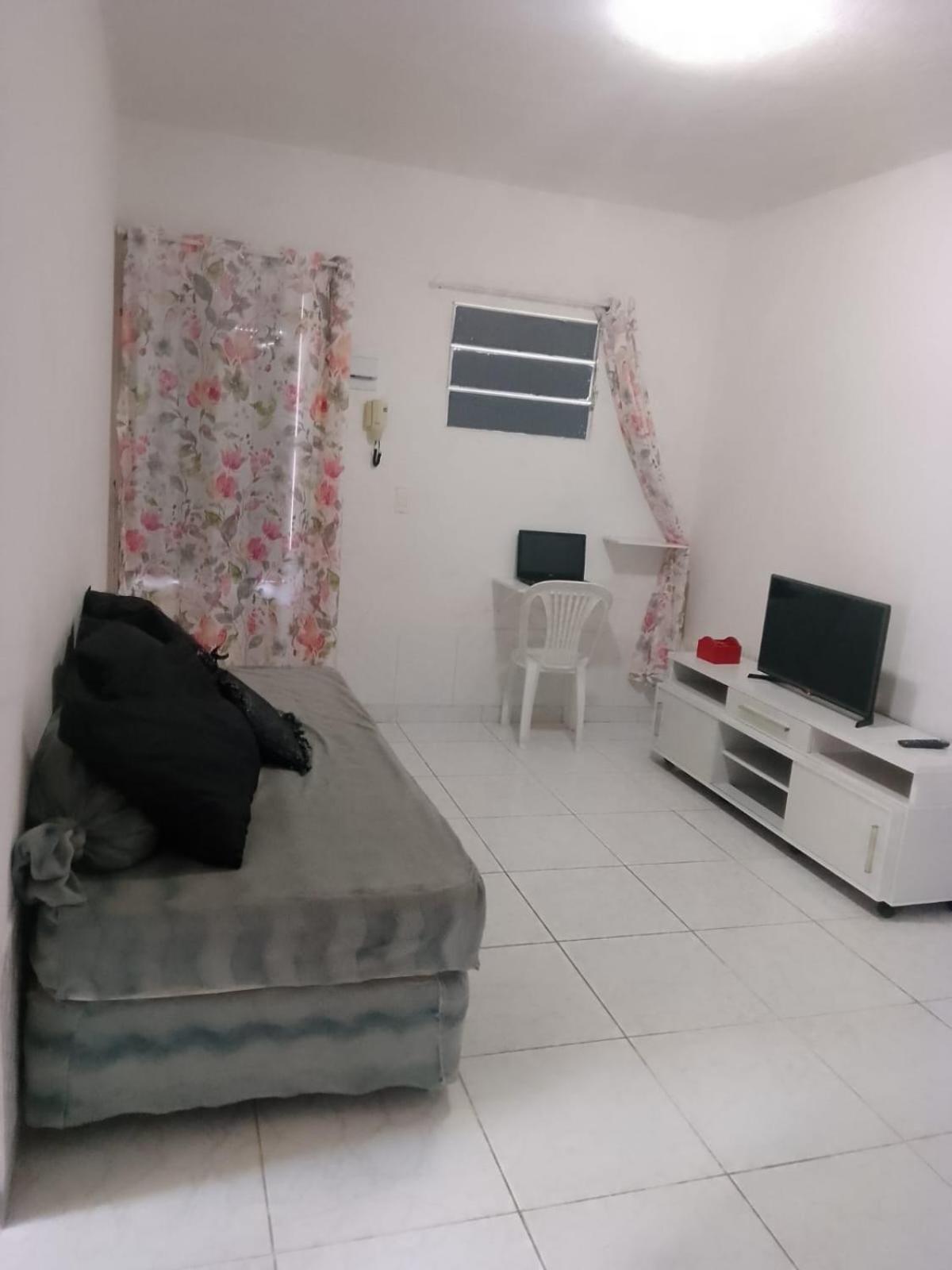 Ap01-A 50 Metros da Praia Flats Mobiliados para 4 Pessoas