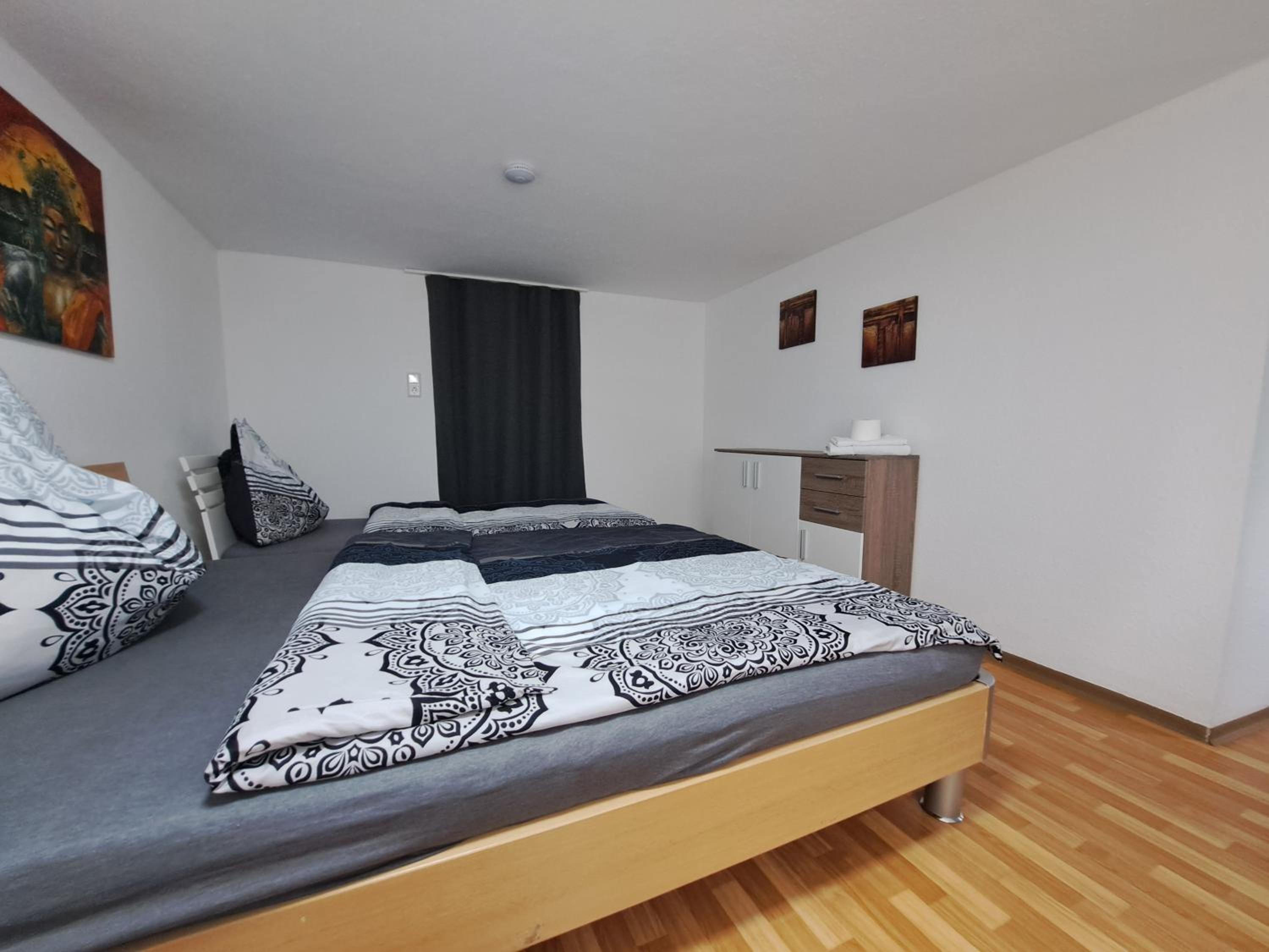 ZADRA Home