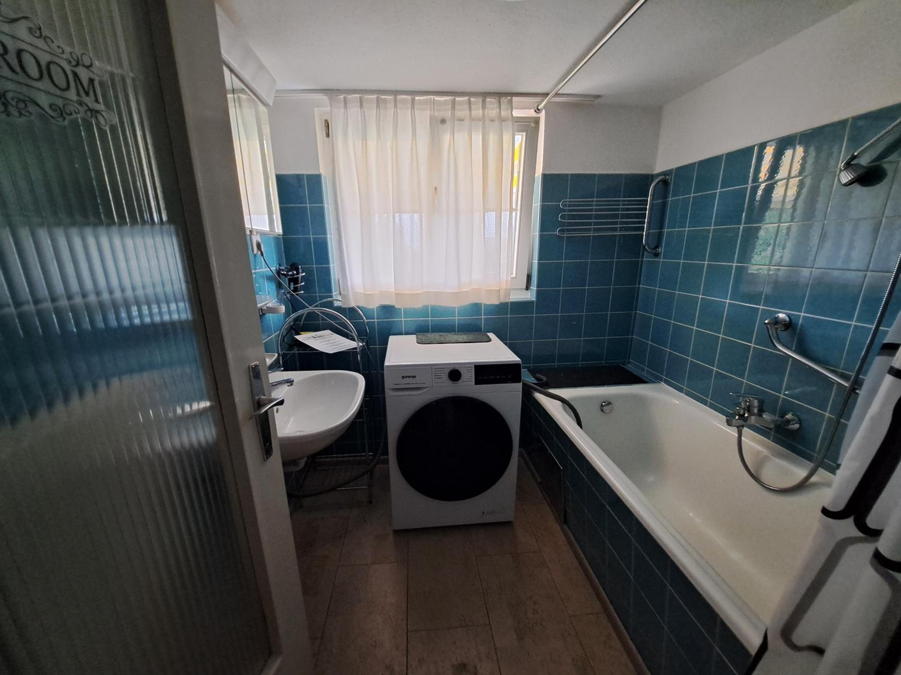 ZADRA Home