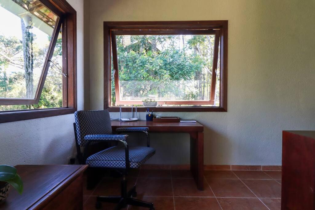WolfsHaus sua família feliz junto à natureza