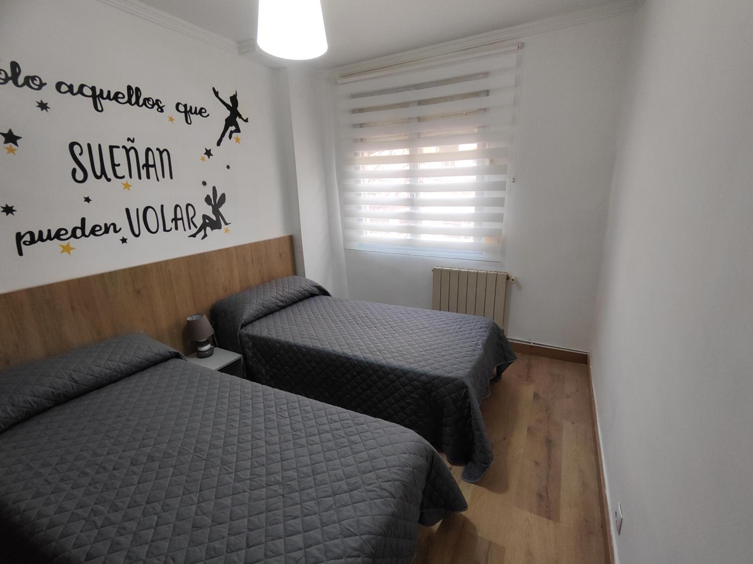 Apartamentos avenida de la paz 3