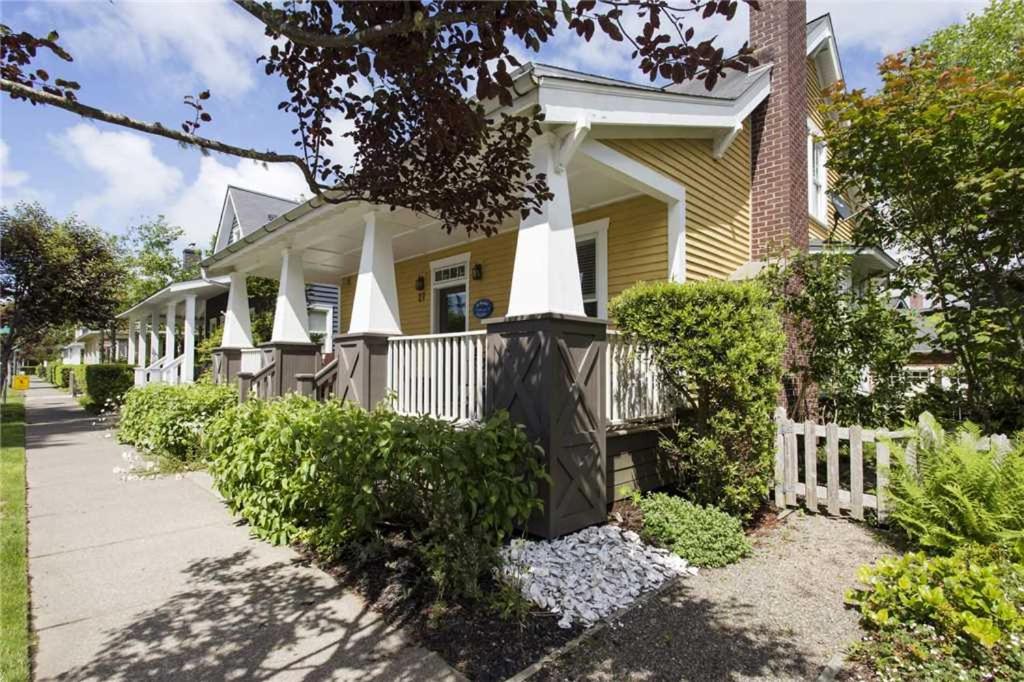 The Mermaids Beach Retreat by Seabrook Hospitality view 2