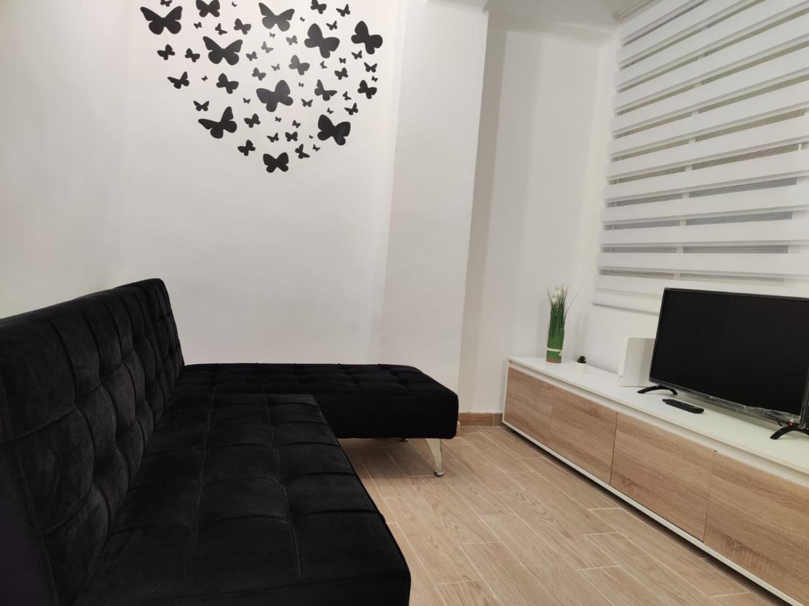 Apartamentos avenida de la paz 3 photo 4