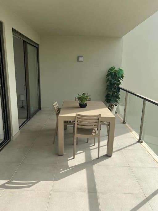 Appartement 300 m mer-5 personne view 4