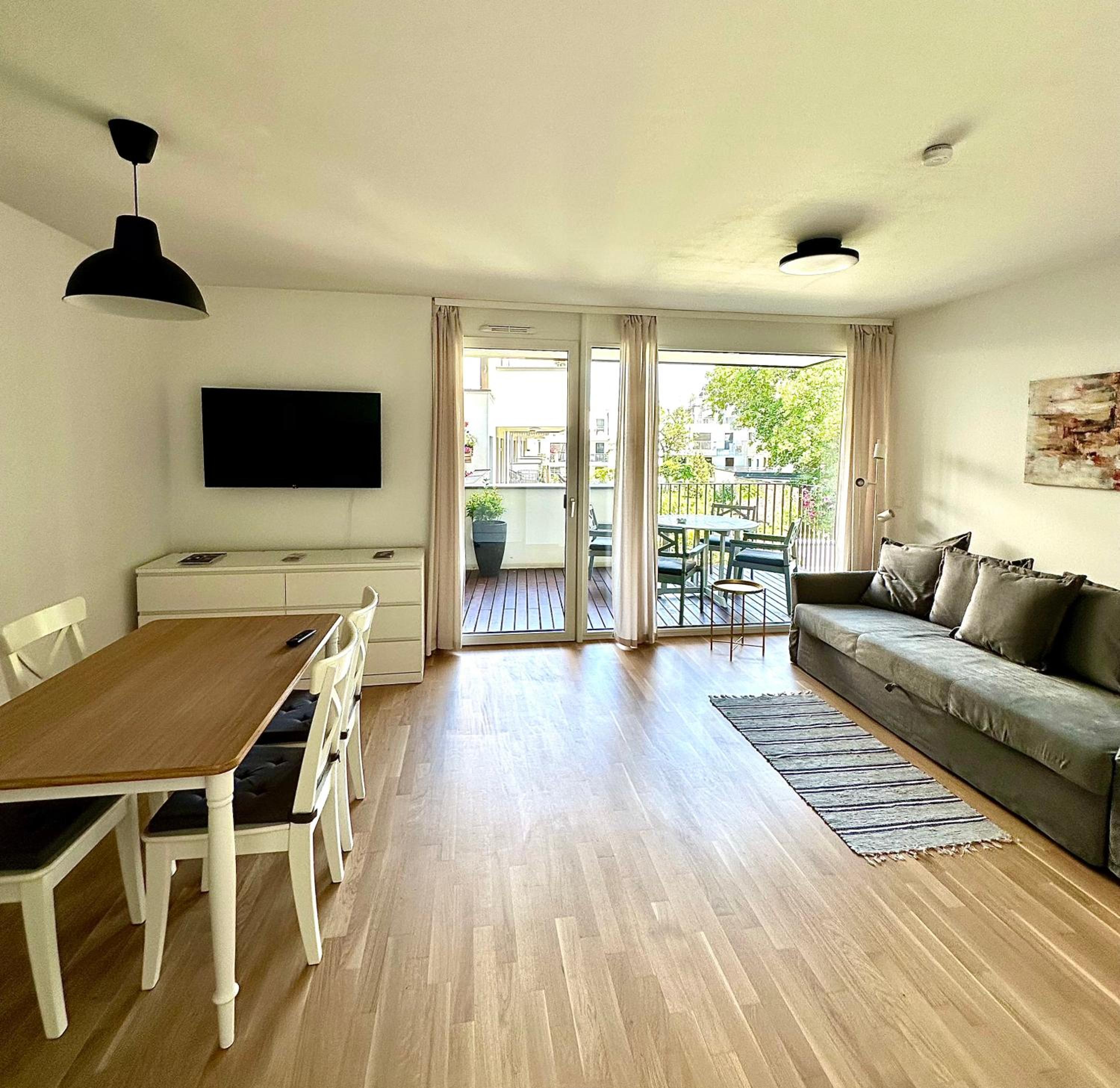 Vienna Sunny Side Up Apartments