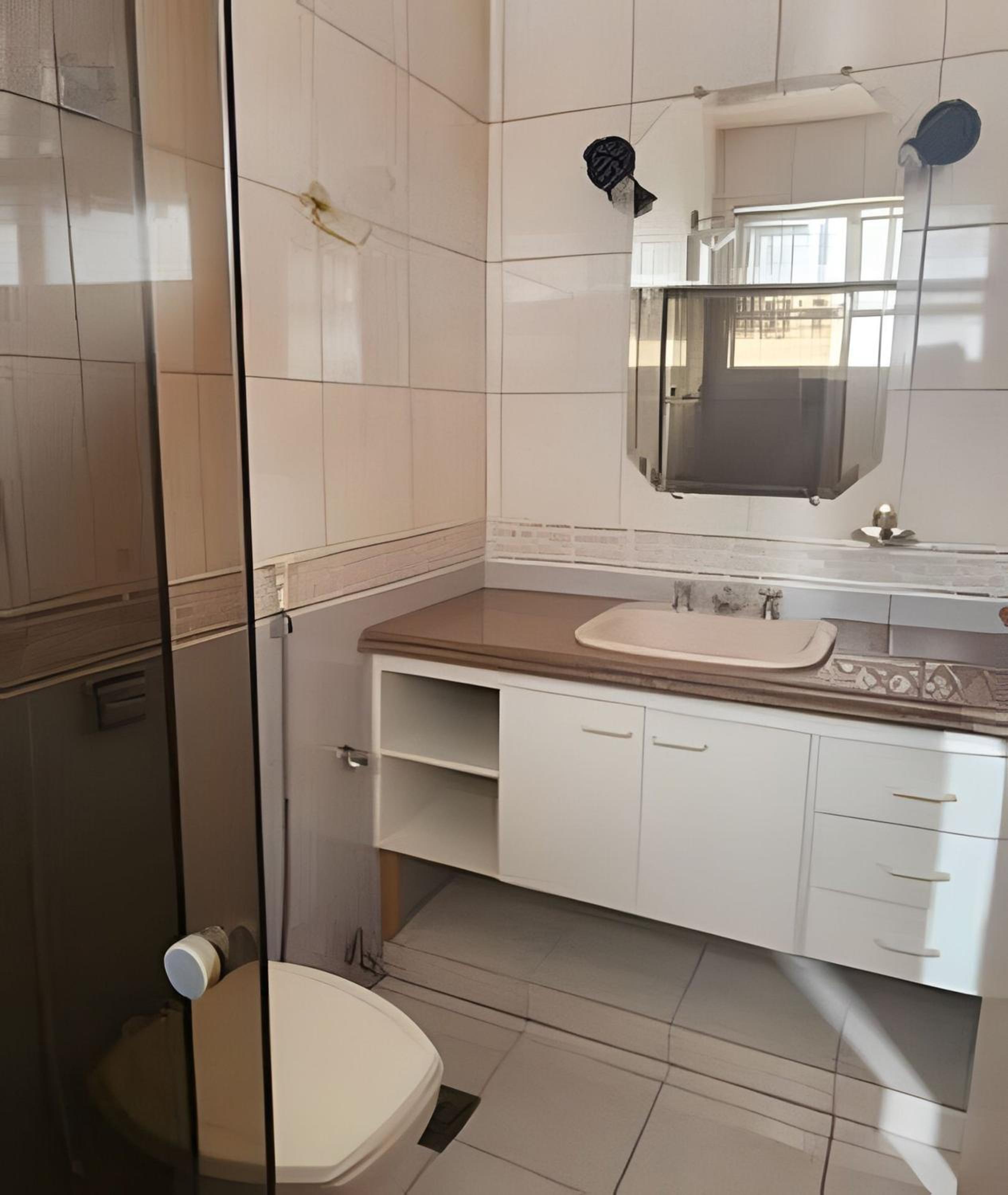 Casa no Santa Efigênia 5 quartos sendo 3 Suítes