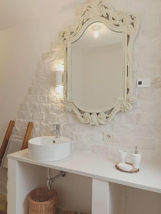 Trulli Fortunato private, heated swimming pool