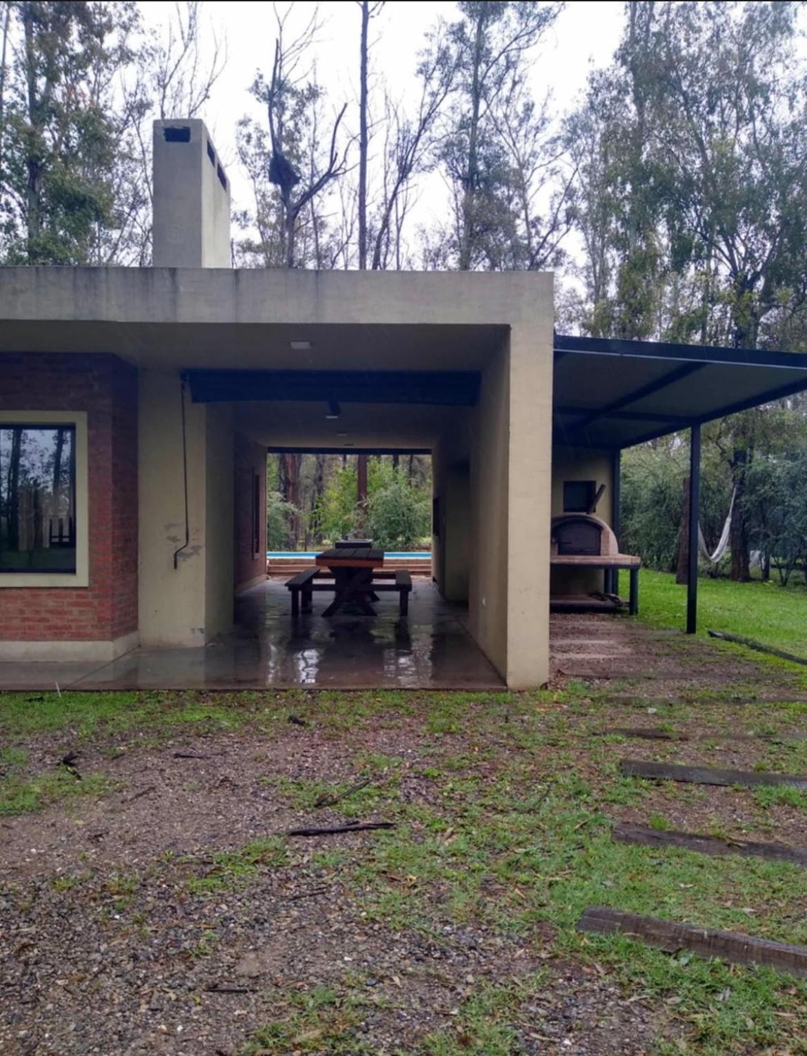Campo Timbo casa con pileta
