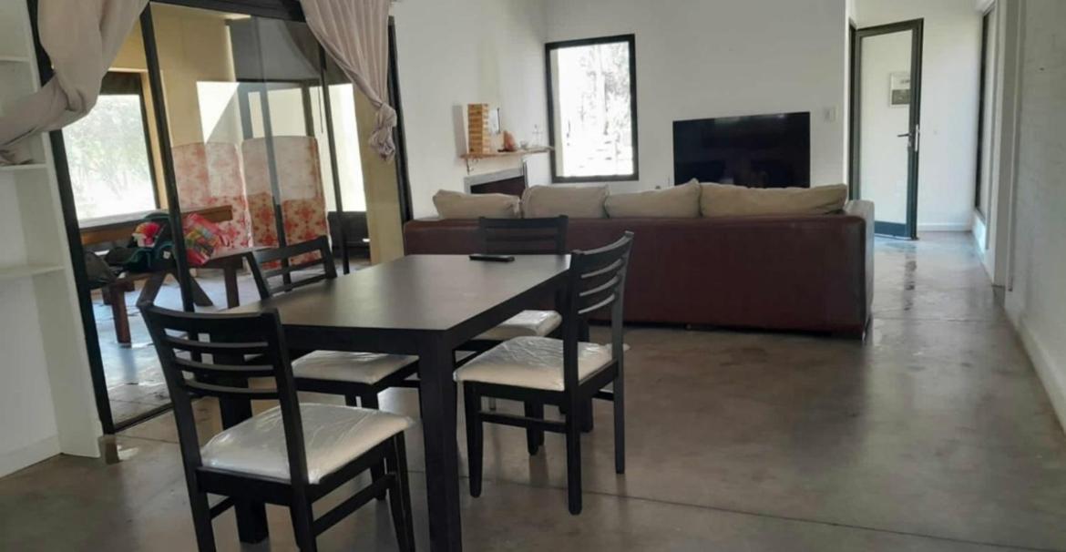 Campo Timbo casa con pileta